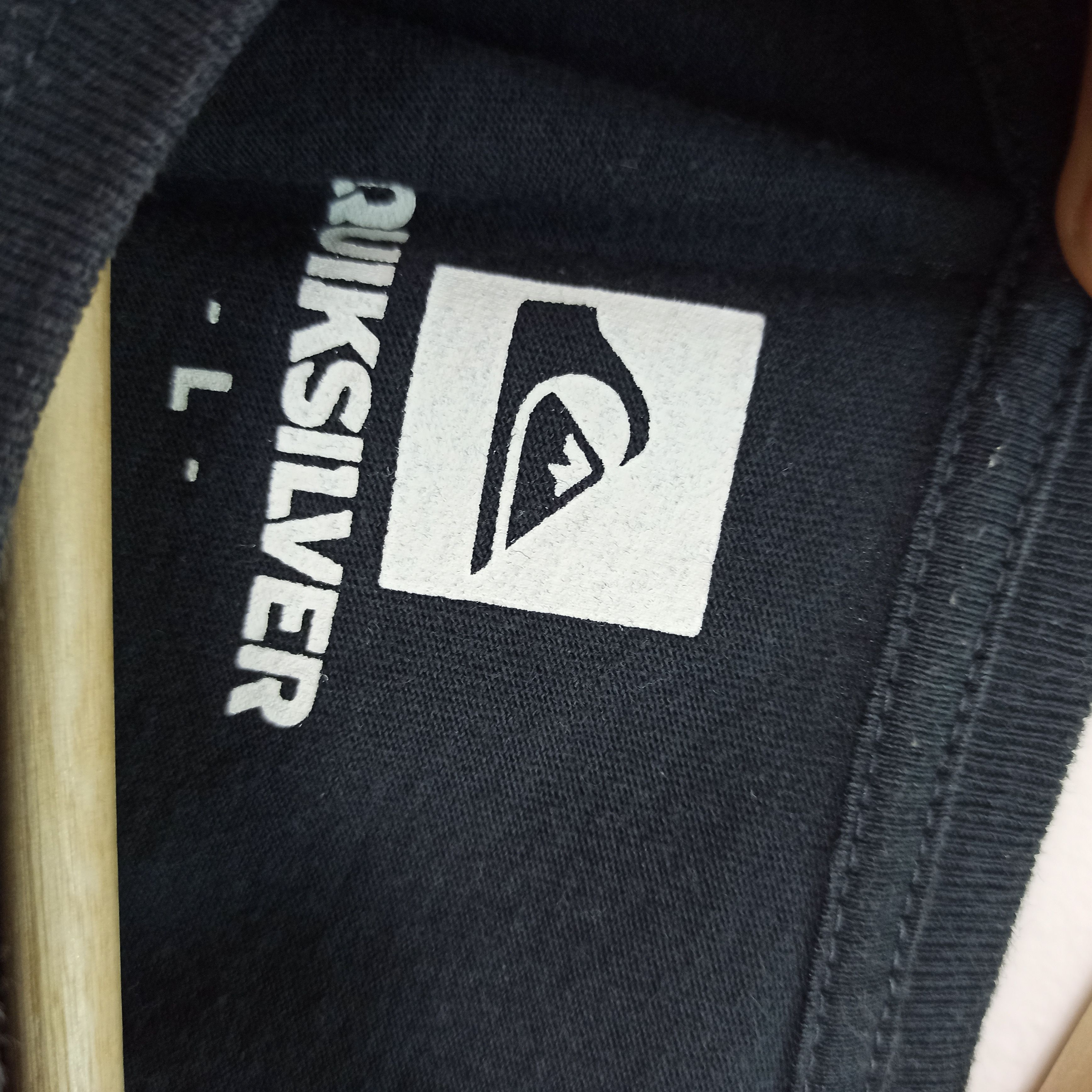 Quiksilver Rare Quiksilver Single pocket Big Logo Tshirt Size US L / EU 52-54 / 3 - 7 Thumbnail