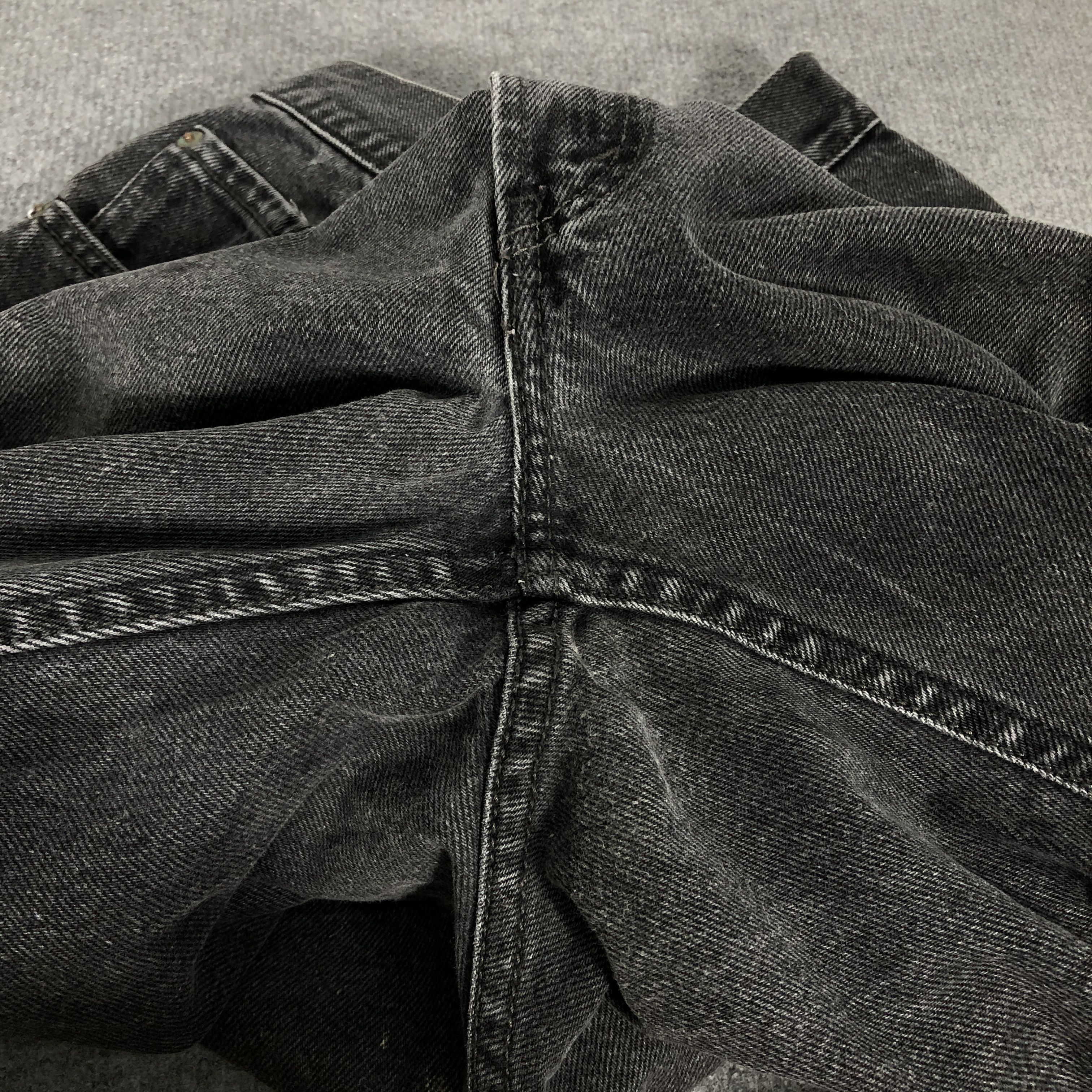 Levi's Vintage Y2k Levi's 550 Relaxed Fit Faded Denim Jean Size US 43 - 11 Thumbnail