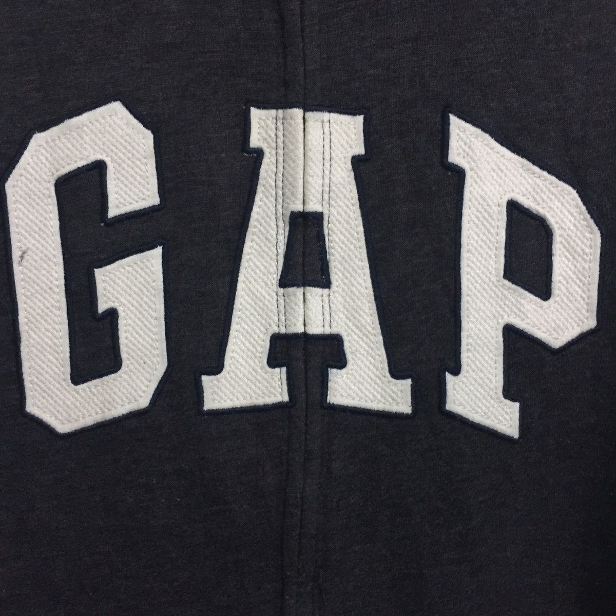 Gap Rare ! Gap hoodie big logo embroidered Size US M / EU 48-50 / 2 - 5 Thumbnail