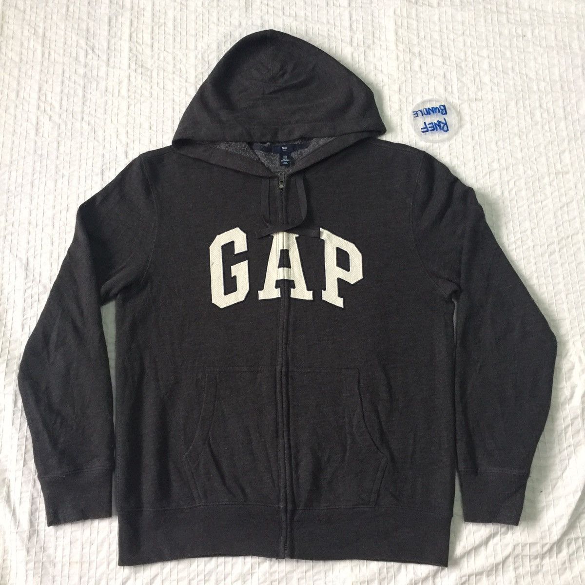 Gap Rare ! Gap hoodie big logo embroidered Size US M / EU 48-50 / 2 - 1 Thumbnail