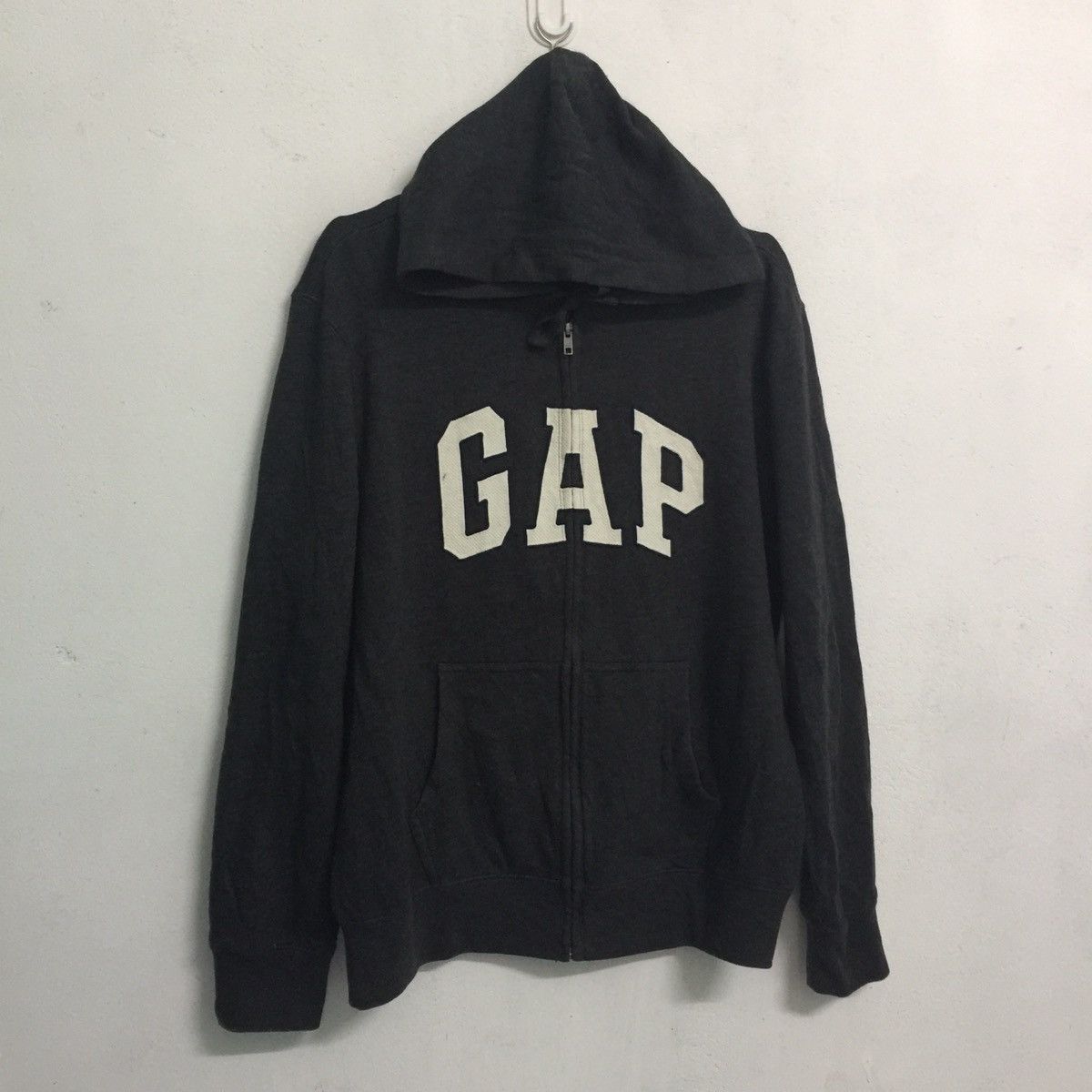 Gap Rare ! Gap hoodie big logo embroidered Size US M / EU 48-50 / 2 - 4 Thumbnail