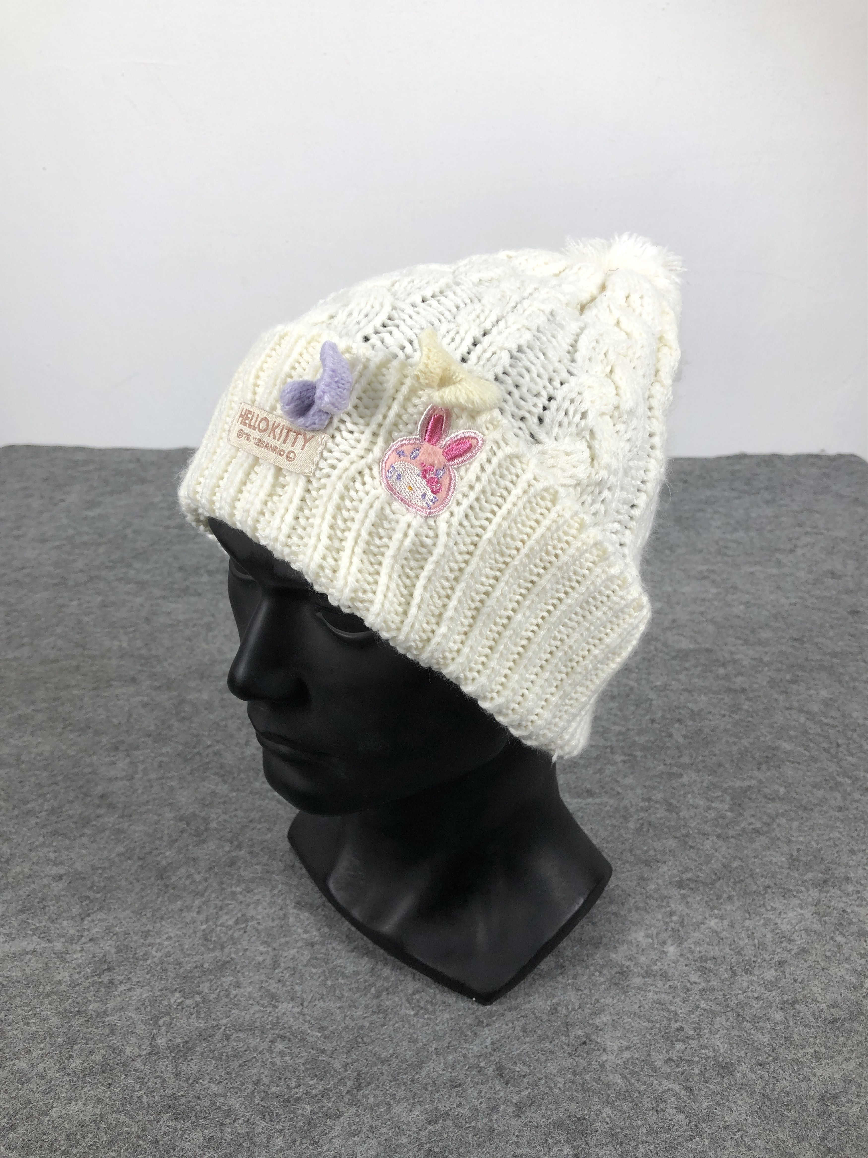 Hello Kitty Knit Beanie / Snow Hat / Snow Cap