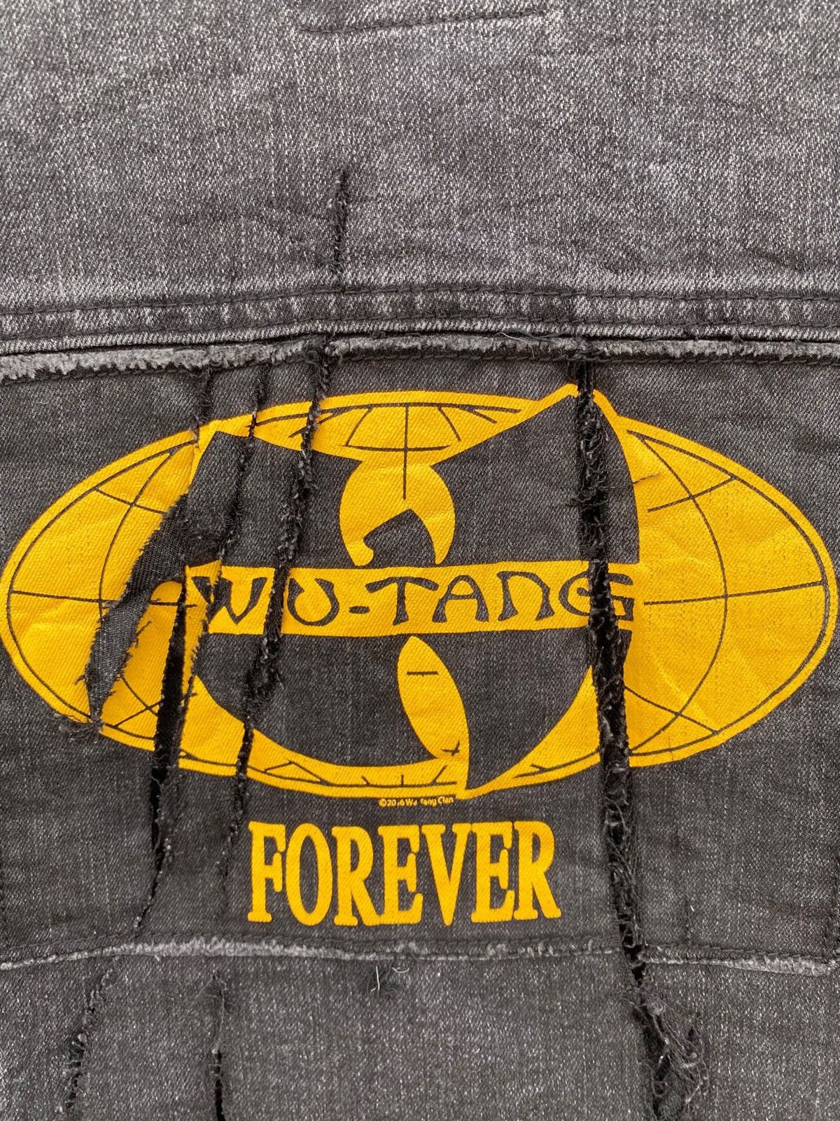 Wu-Tang Clan Wutang Thrased and Distressed Denim Jacket Size US M / EU 48-50 / 2 - 5 Thumbnail