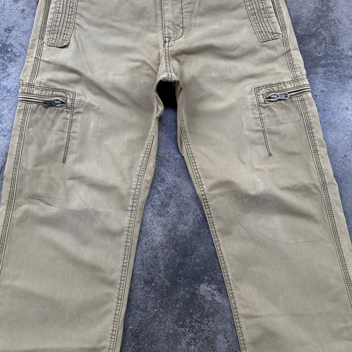Gap Vintage Gap Distressed Cargo Pants Size US 33 - 4 Thumbnail