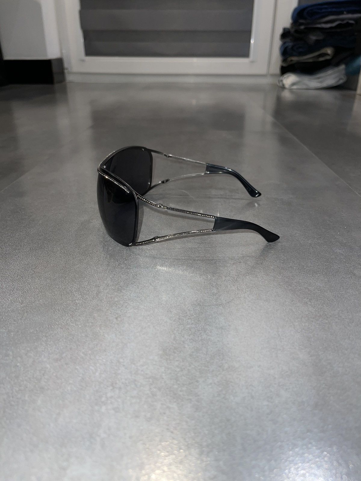 Valentino Valentino Crystal Shield Black Sunglasses Size ONE SIZE - 6 Thumbnail