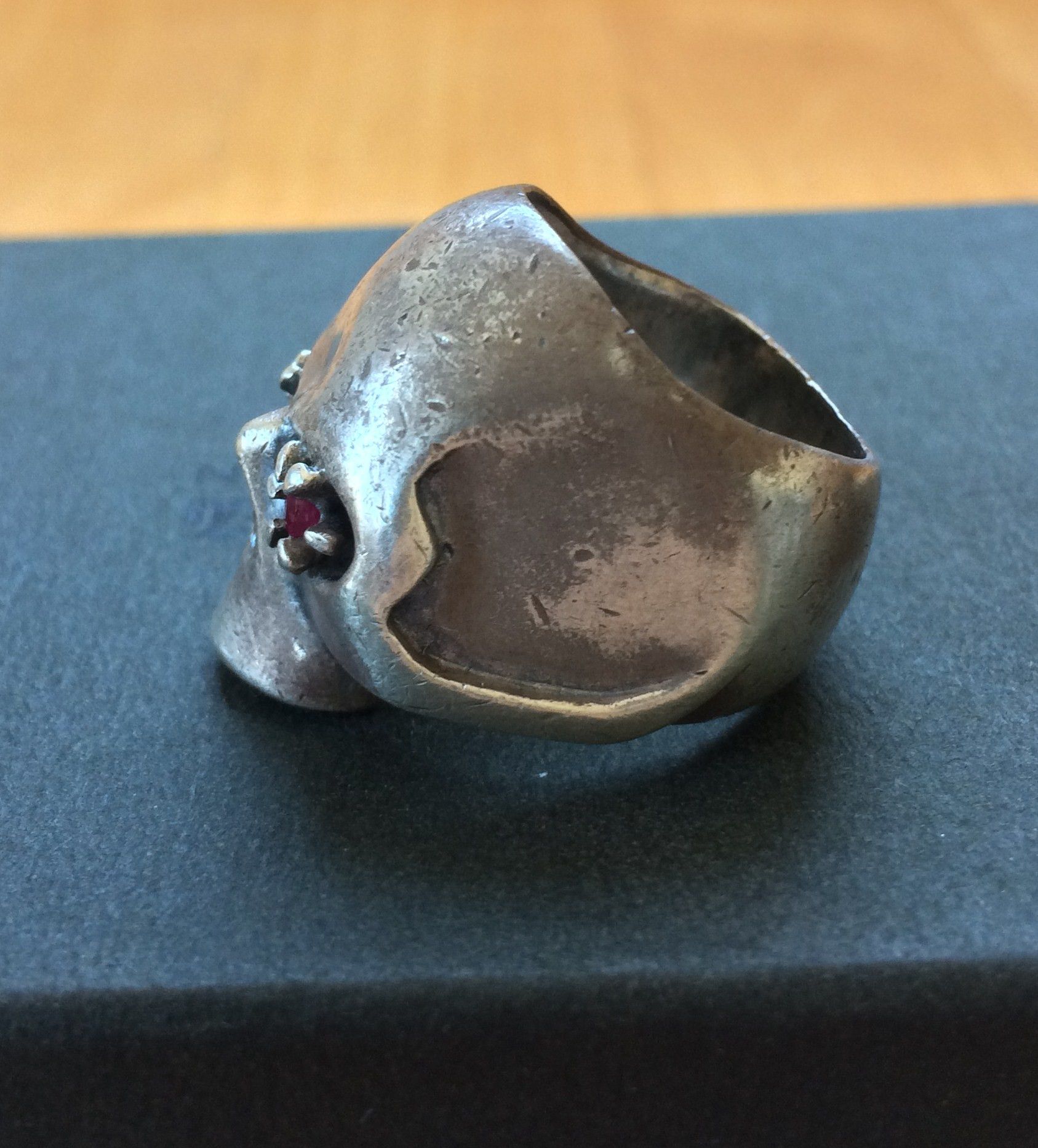 Number (N)ine SS03 Ruby Skull Ring Size ONE SIZE - 2 Thumbnail