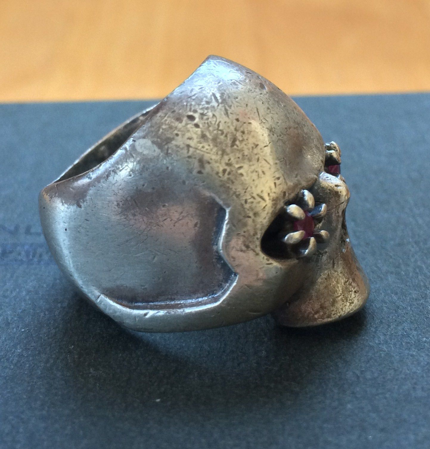 Number (N)ine SS03 Ruby Skull Ring Size ONE SIZE - 3 Thumbnail