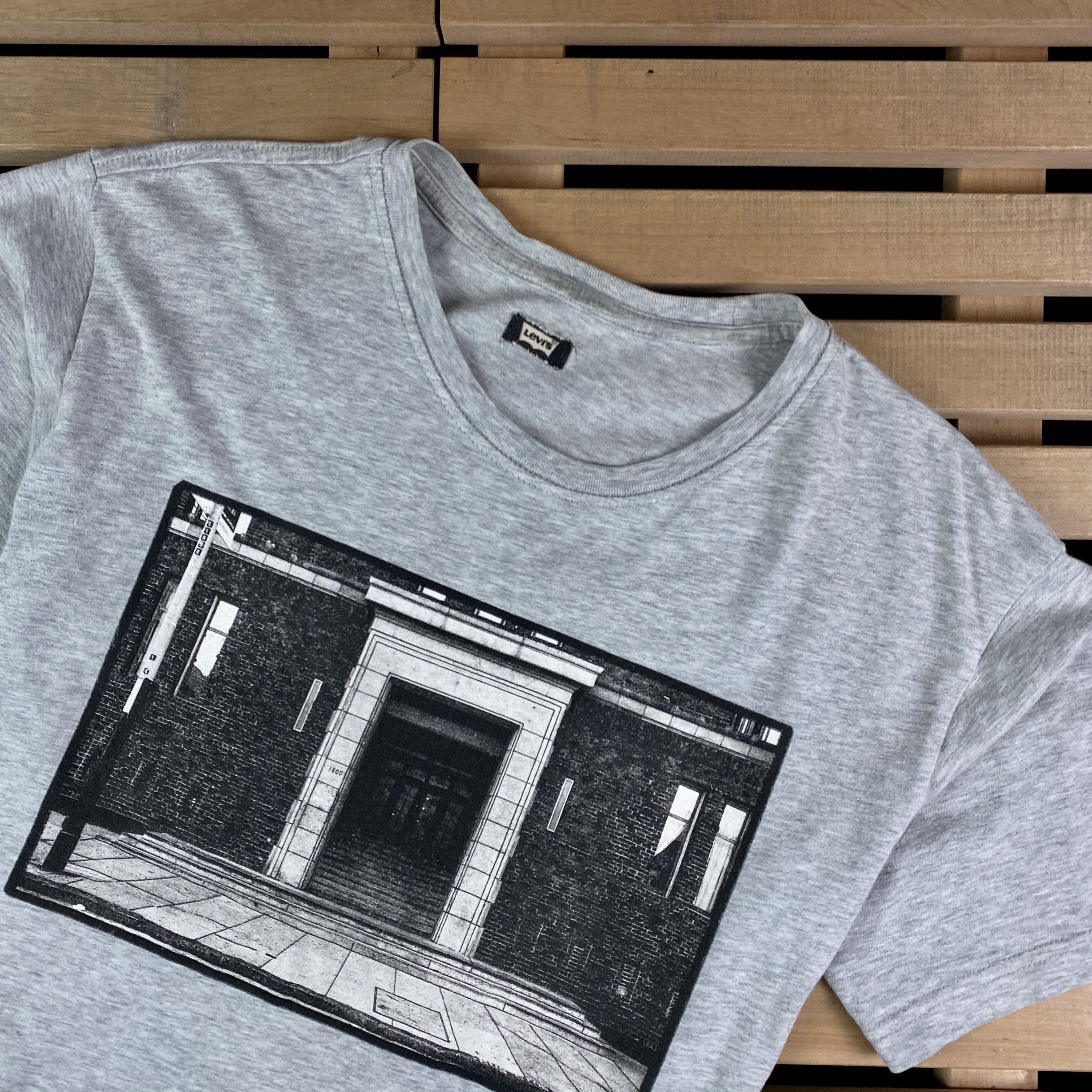 Levi's × Thrasher Mens T-Shirt Levi’s Thrasher Size S Size US S / EU 44-46 / 1 - 2 Thumbnail
