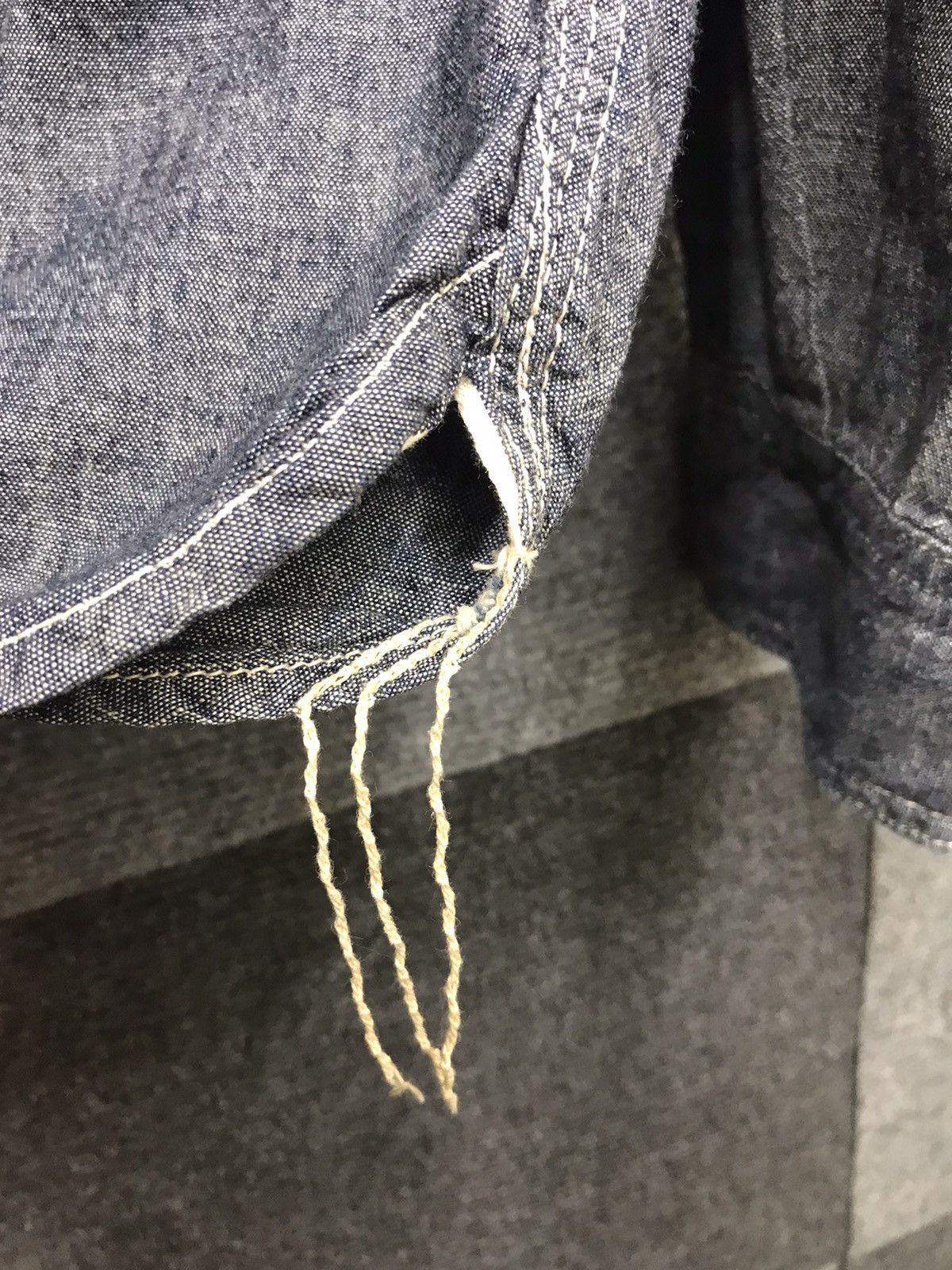 Japanese Brand COOTIE PROD. Military Selvedge Chambray Shirt Size US M / EU 48-50 / 2 - 9 Thumbnail