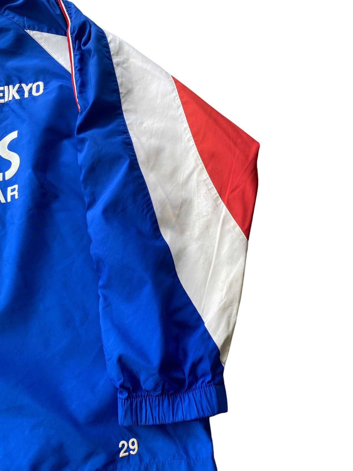 Vintage 🔥GRAIL🇯🇵 ASICS FOOTBALL GEAR JAPAN MADE PULLOVER JERSEY Size US L / EU 52-54 / 3 - 7 Thumbnail