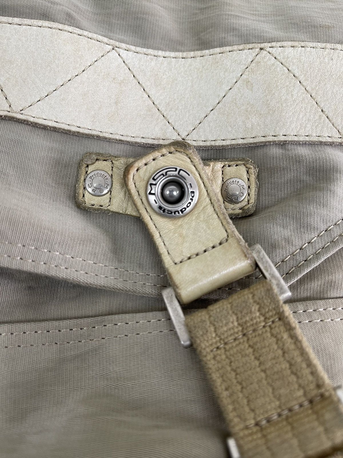 MasterPiece 🚀 ❌DELETE TODAY 🔥Vtg MASTERPIECE MESSENGER Bag 90’s Size ONE SIZE - 13 Thumbnail