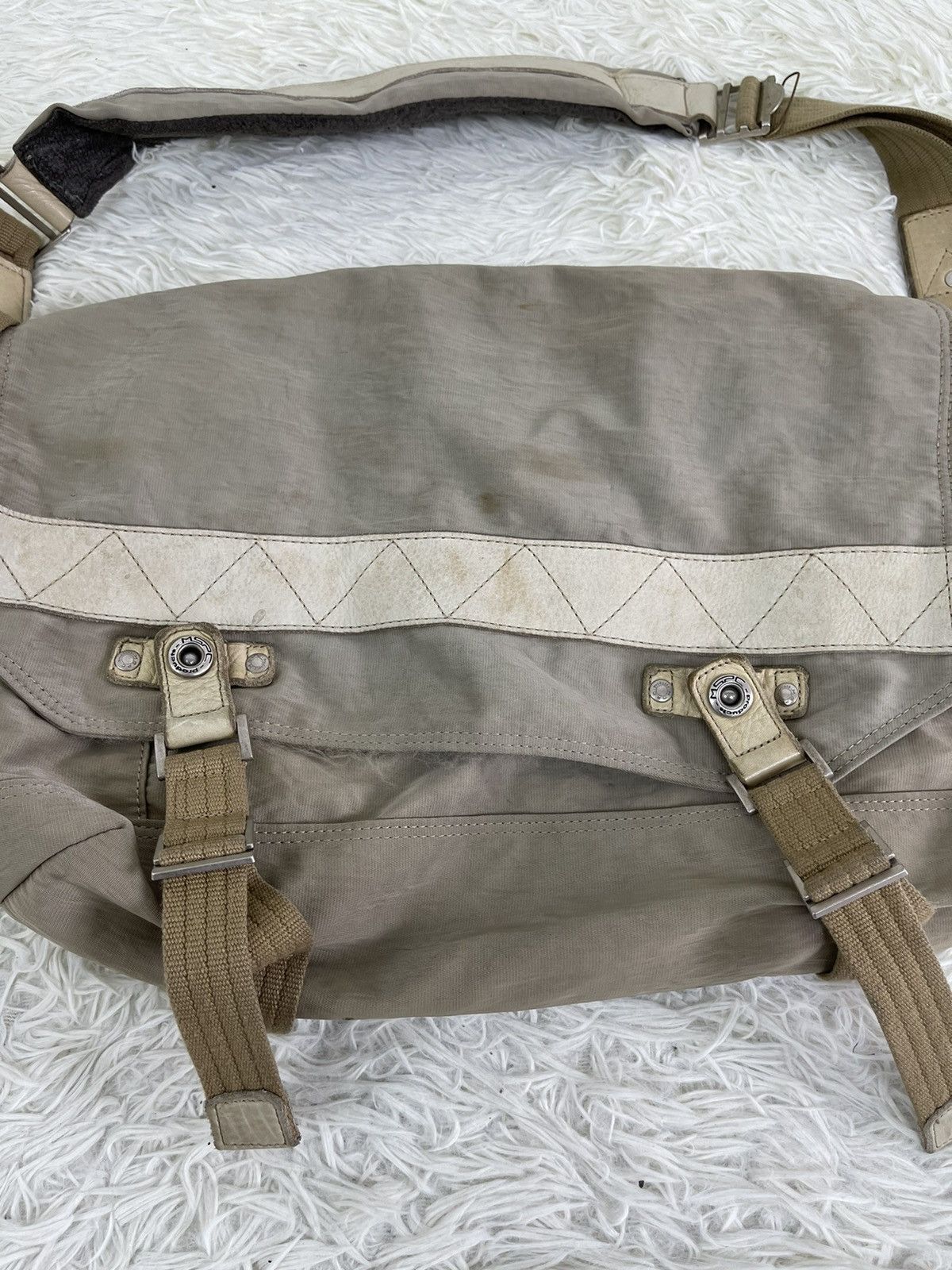 MasterPiece 🚀 ❌DELETE TODAY 🔥Vtg MASTERPIECE MESSENGER Bag 90’s Size ONE SIZE - 2 Thumbnail