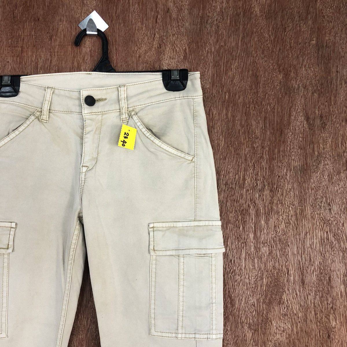Japanese Brand D Uniqlo Cream tactical vtg Multipocket Cargo Pants #2340 Size 25" / US 0 / IT 36 - 4 Thumbnail