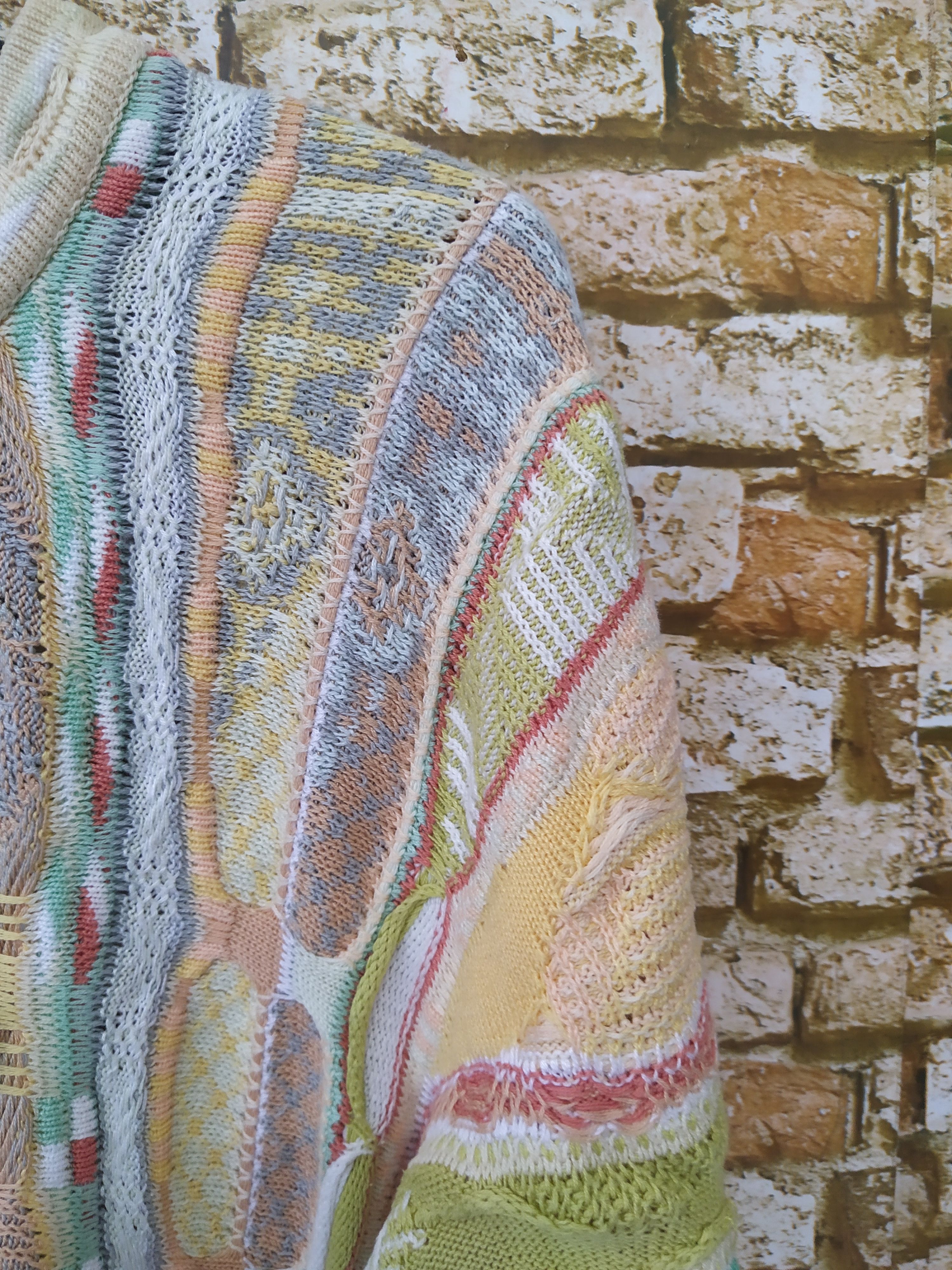 Coogi COOGI KNITWEAR (B859) Size US S / EU 44-46 / 1 - 5 Thumbnail