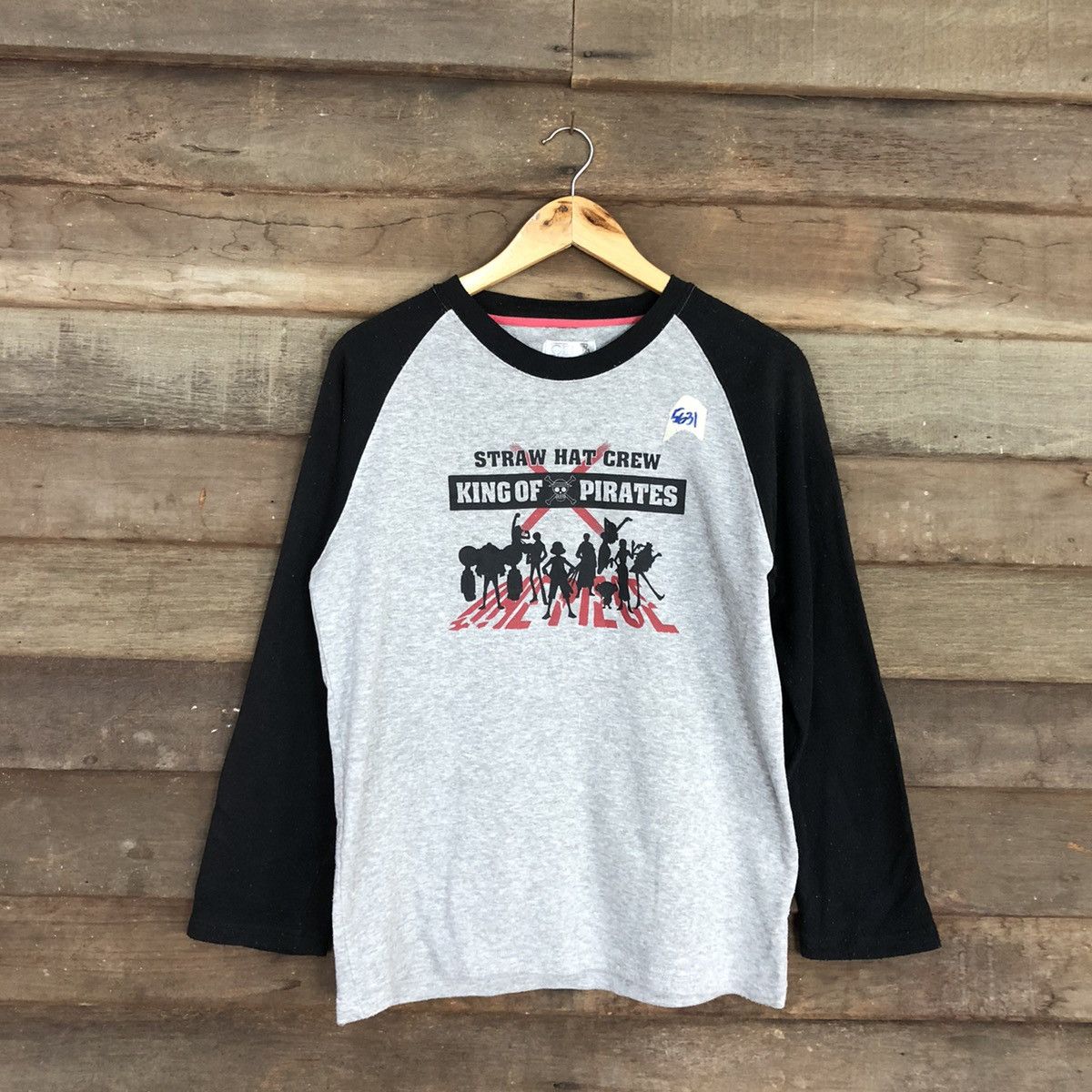 Anime × One Piece One Piece Grey Long Sleeve Shirt #5631 Size US M / EU 48-50 / 2 - 3 Thumbnail