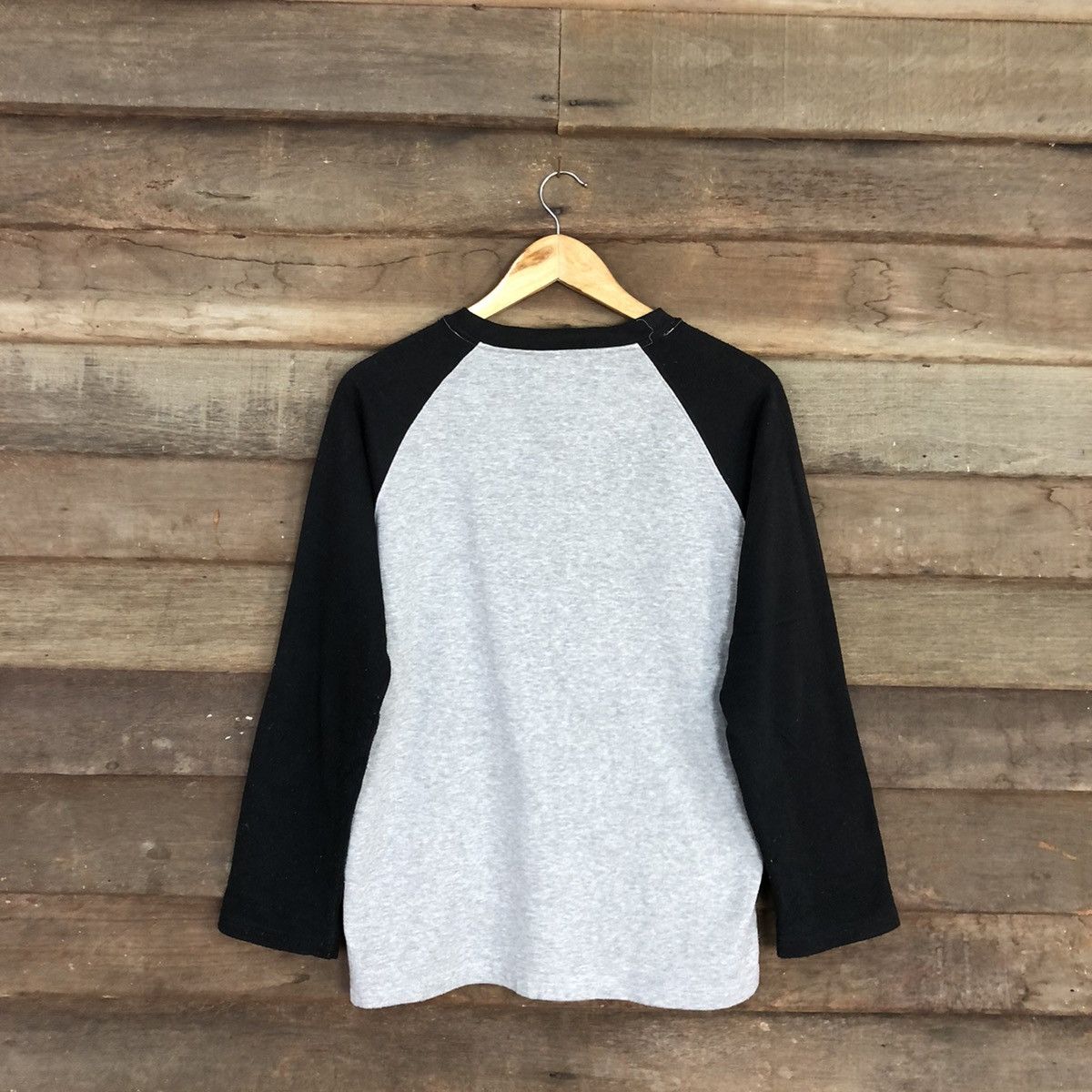 Anime × One Piece One Piece Grey Long Sleeve Shirt #5631 Size US M / EU 48-50 / 2 - 13 Thumbnail