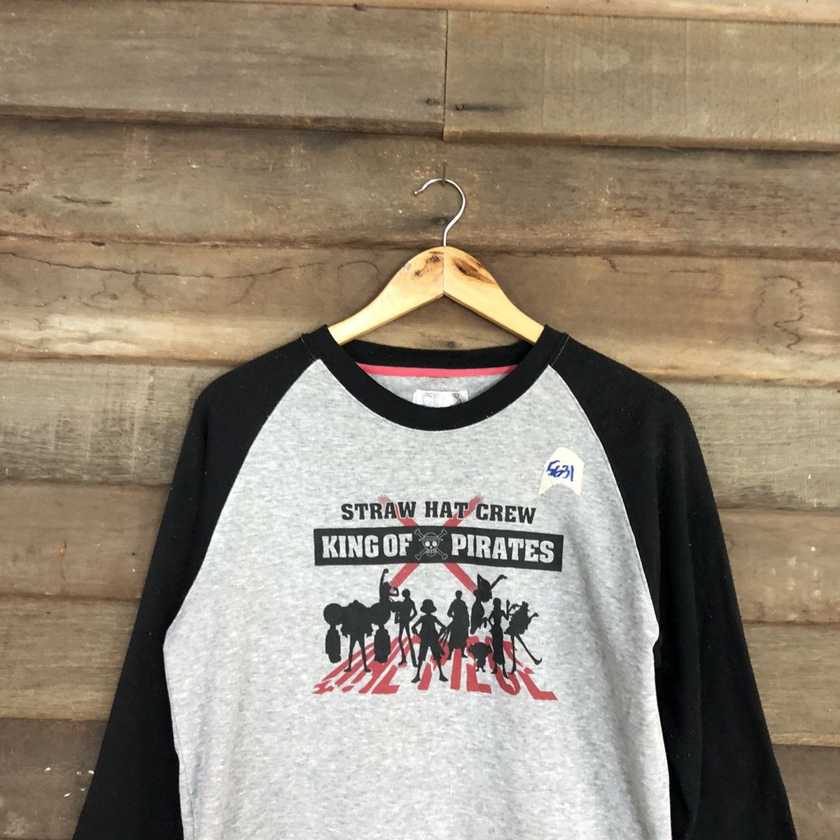Anime × One Piece One Piece Grey Long Sleeve Shirt #5631 Size US M / EU 48-50 / 2 - 9 Thumbnail