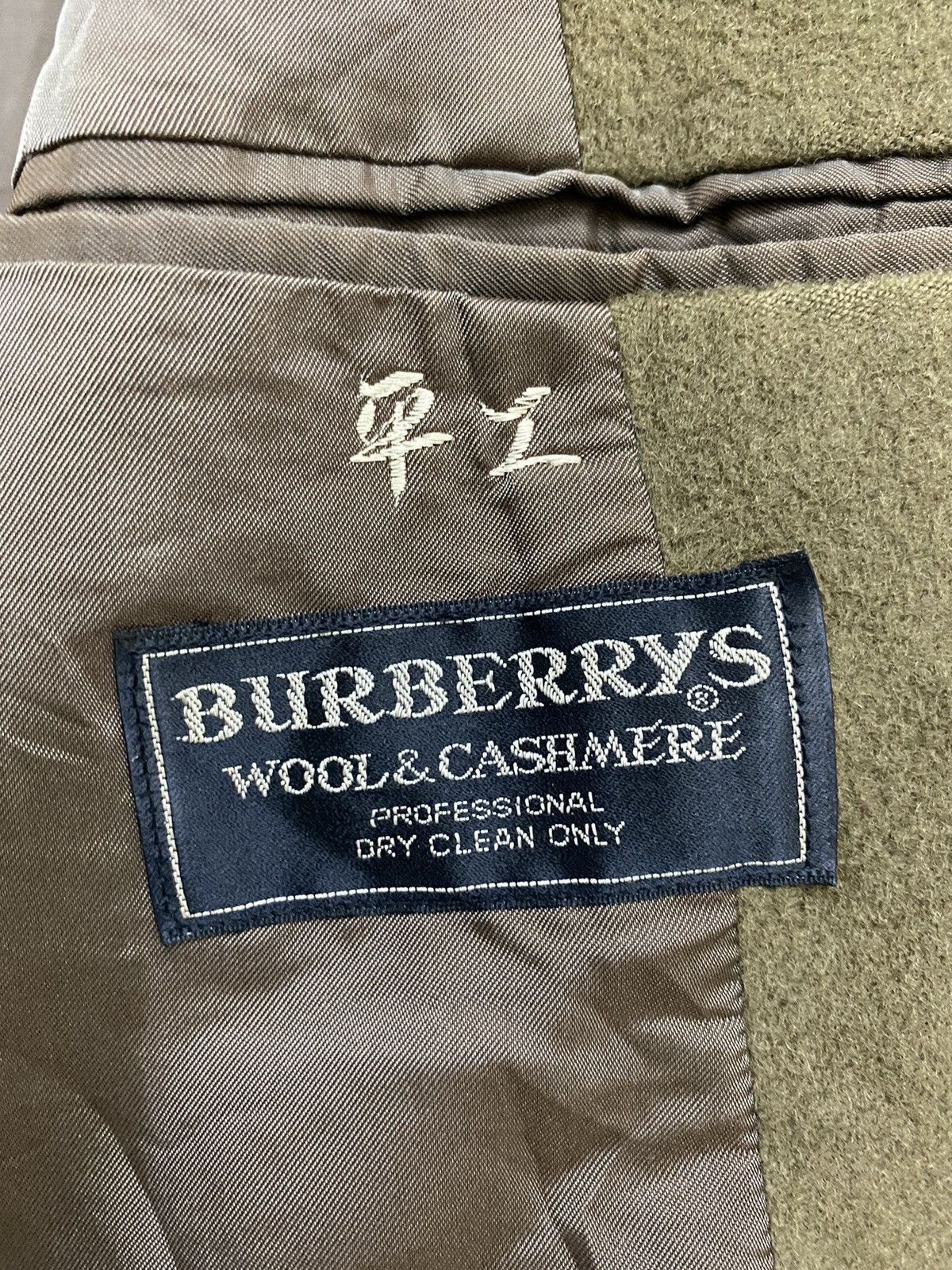 Burberry Vintage Burberrys Wool And Cashmere Long Jacket Very Nice Size US M / EU 48-50 / 2 - 10 Thumbnail