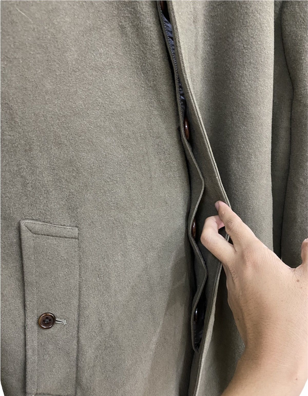 Burberry Vintage Burberrys Wool And Cashmere Long Jacket Very Nice Size US M / EU 48-50 / 2 - 6 Thumbnail