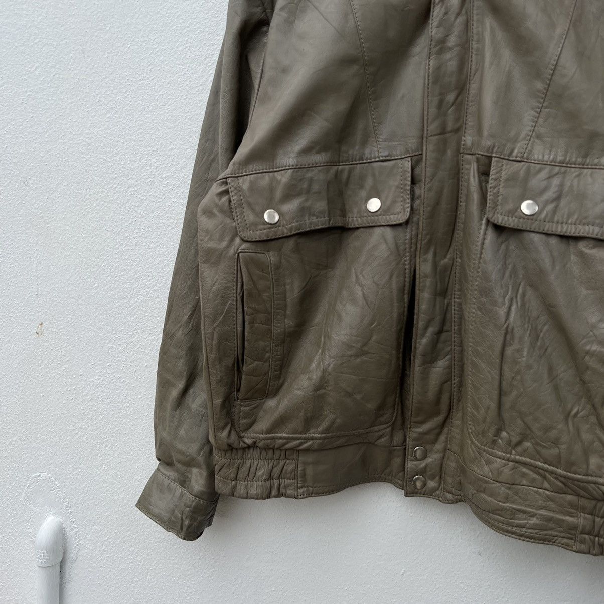 Japanese Brand VINTAGE SOFT LEATHER JACKET BOMBER STYLE DESIGN JAPAN Size US M / EU 48-50 / 2 - 4 Thumbnail