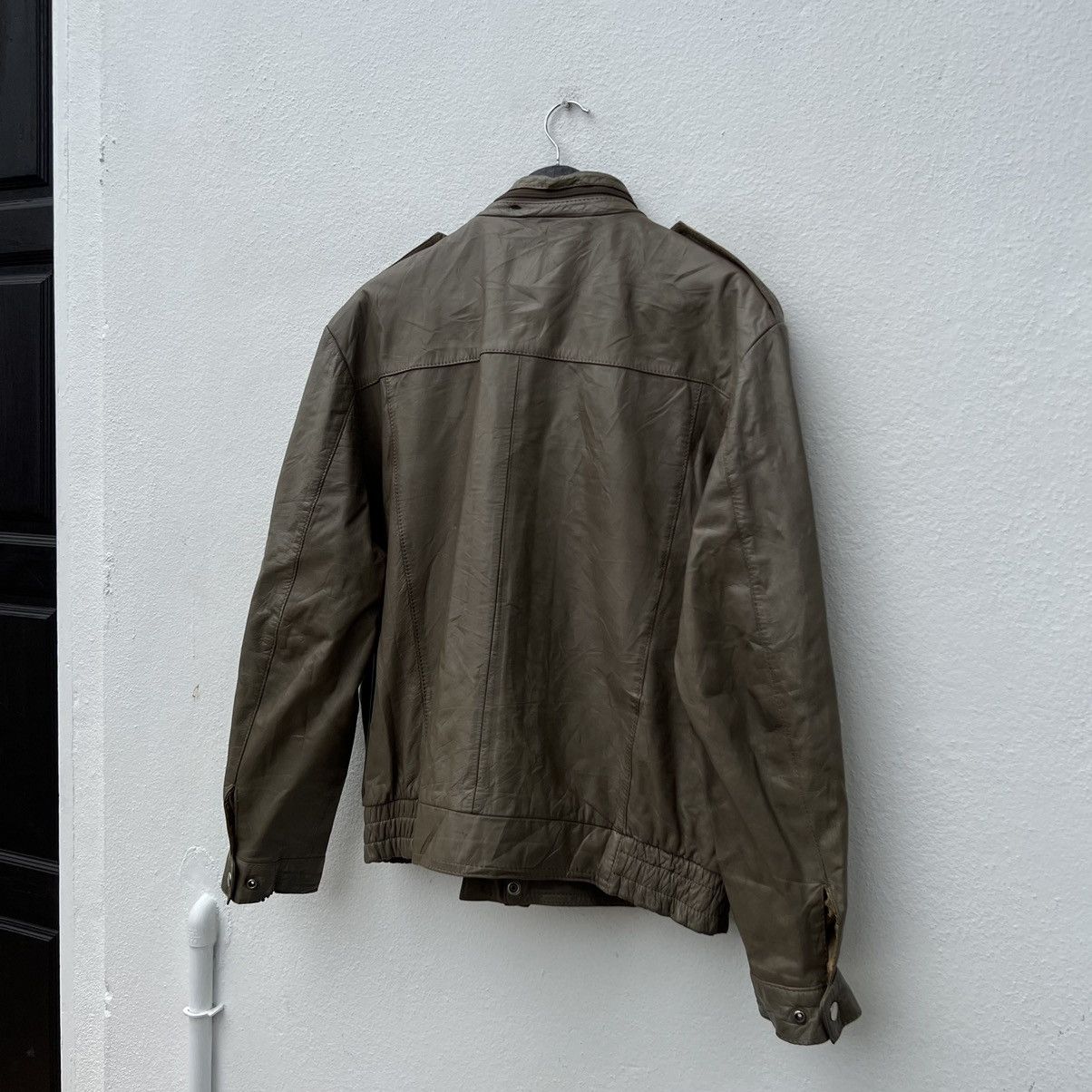 Japanese Brand VINTAGE SOFT LEATHER JACKET BOMBER STYLE DESIGN JAPAN Size US M / EU 48-50 / 2 - 9 Thumbnail
