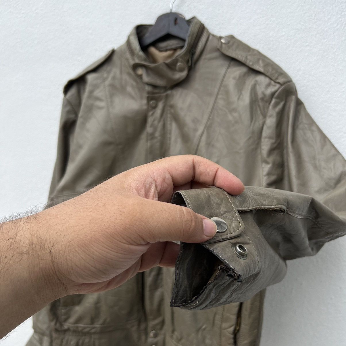 Japanese Brand VINTAGE SOFT LEATHER JACKET BOMBER STYLE DESIGN JAPAN Size US M / EU 48-50 / 2 - 6 Thumbnail