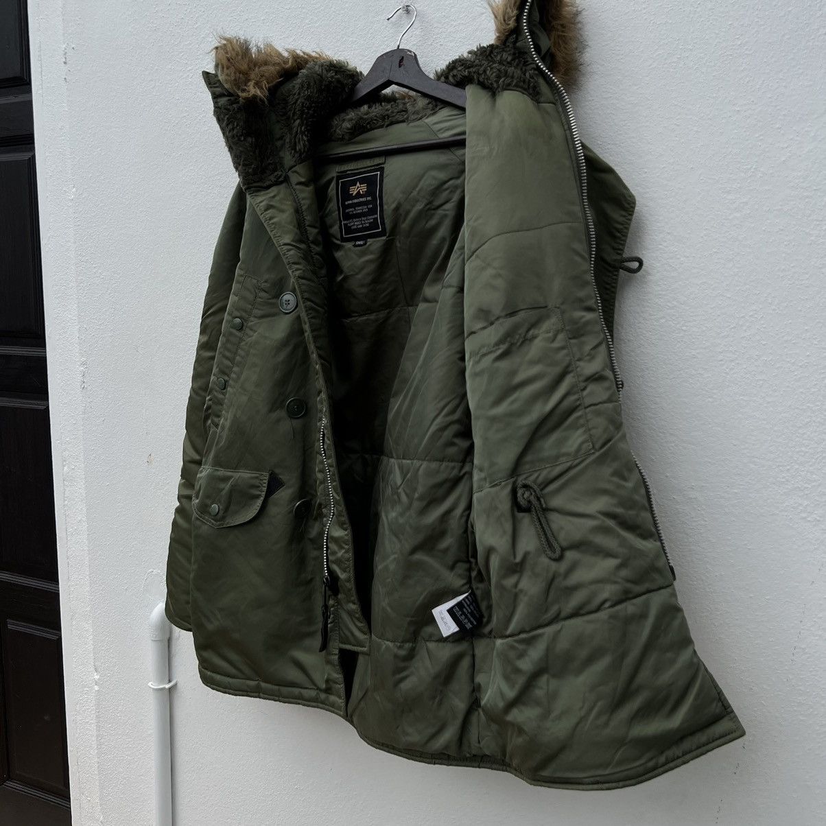 Alpha Industries MINK FUR HOODIE BOMBER JACKET ALPHA INDUSTRIES Size US S / EU 44-46 / 1 - 14 Thumbnail
