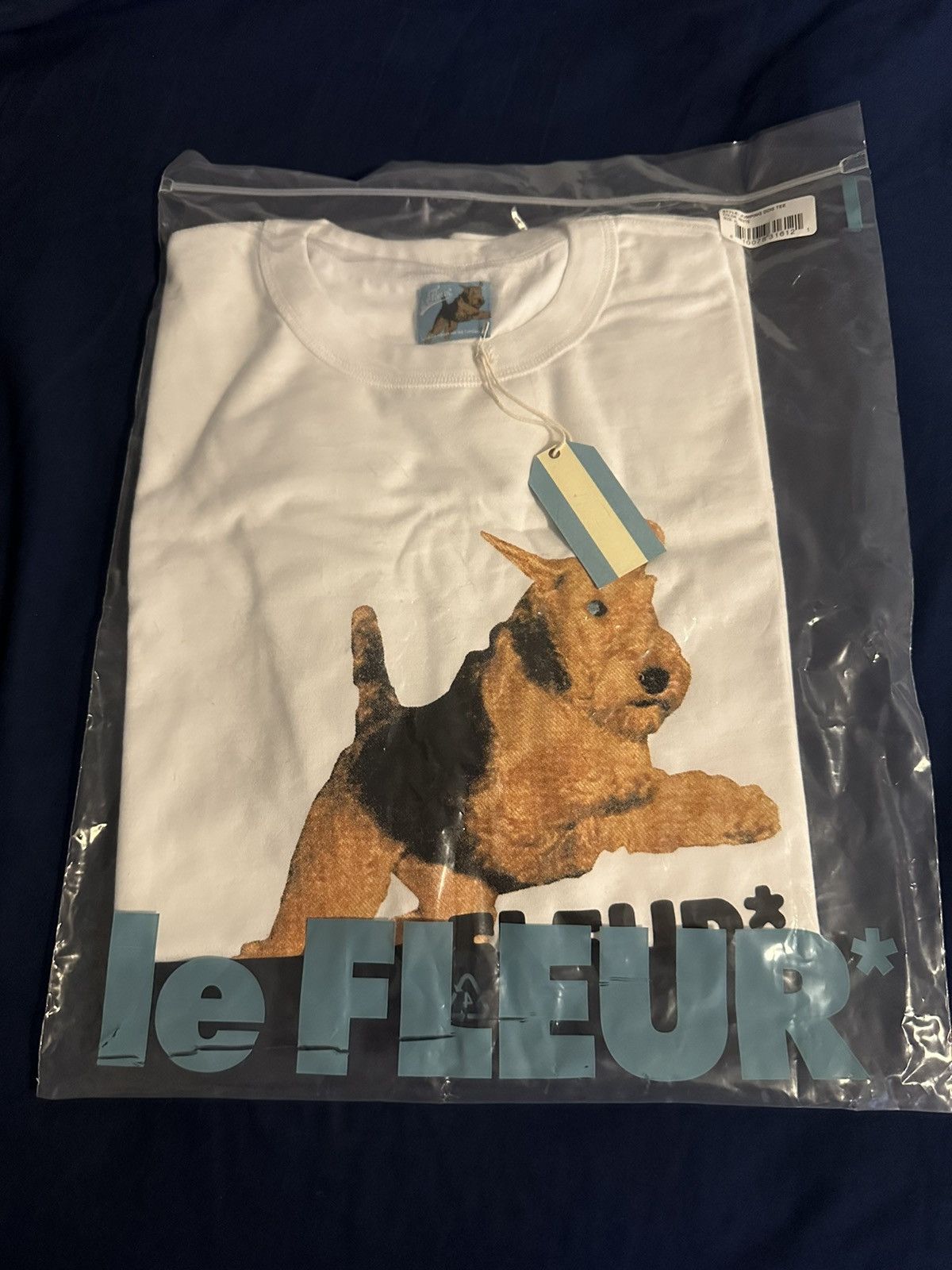Dog Le Fleur T-Shirt - TeeHex