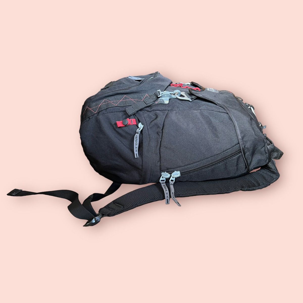 Oakley × Voodoo Tactical RARE OAKLEY TACTICAL FIELD GEAR 30L BACKPACK Size ONE SIZE - 11 Thumbnail