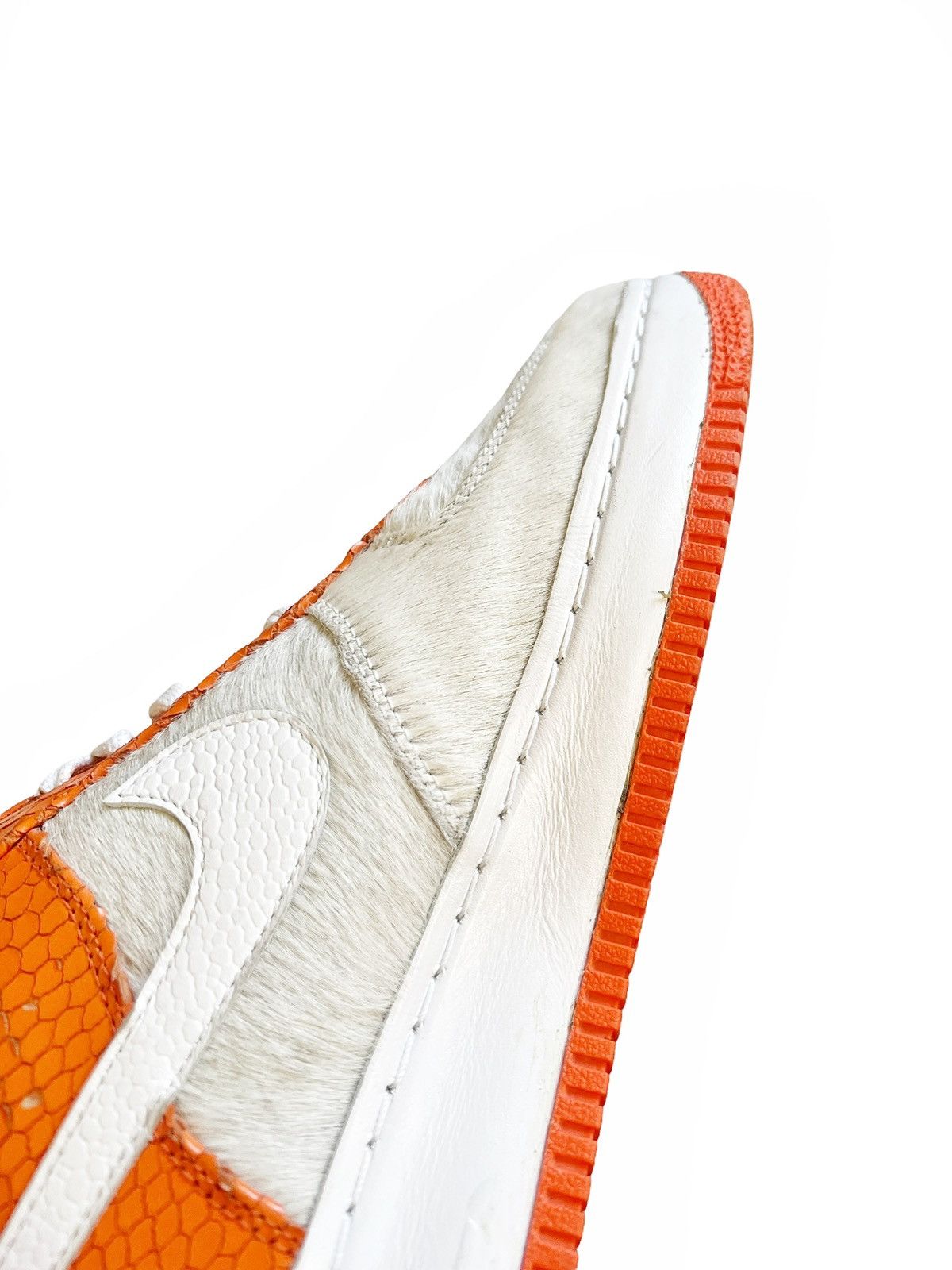 Nike 1/100 Air Force DICE-K I/O Supreme Pony Hair 2007 Size US 9.5 / EU 42-43 - 10 Thumbnail