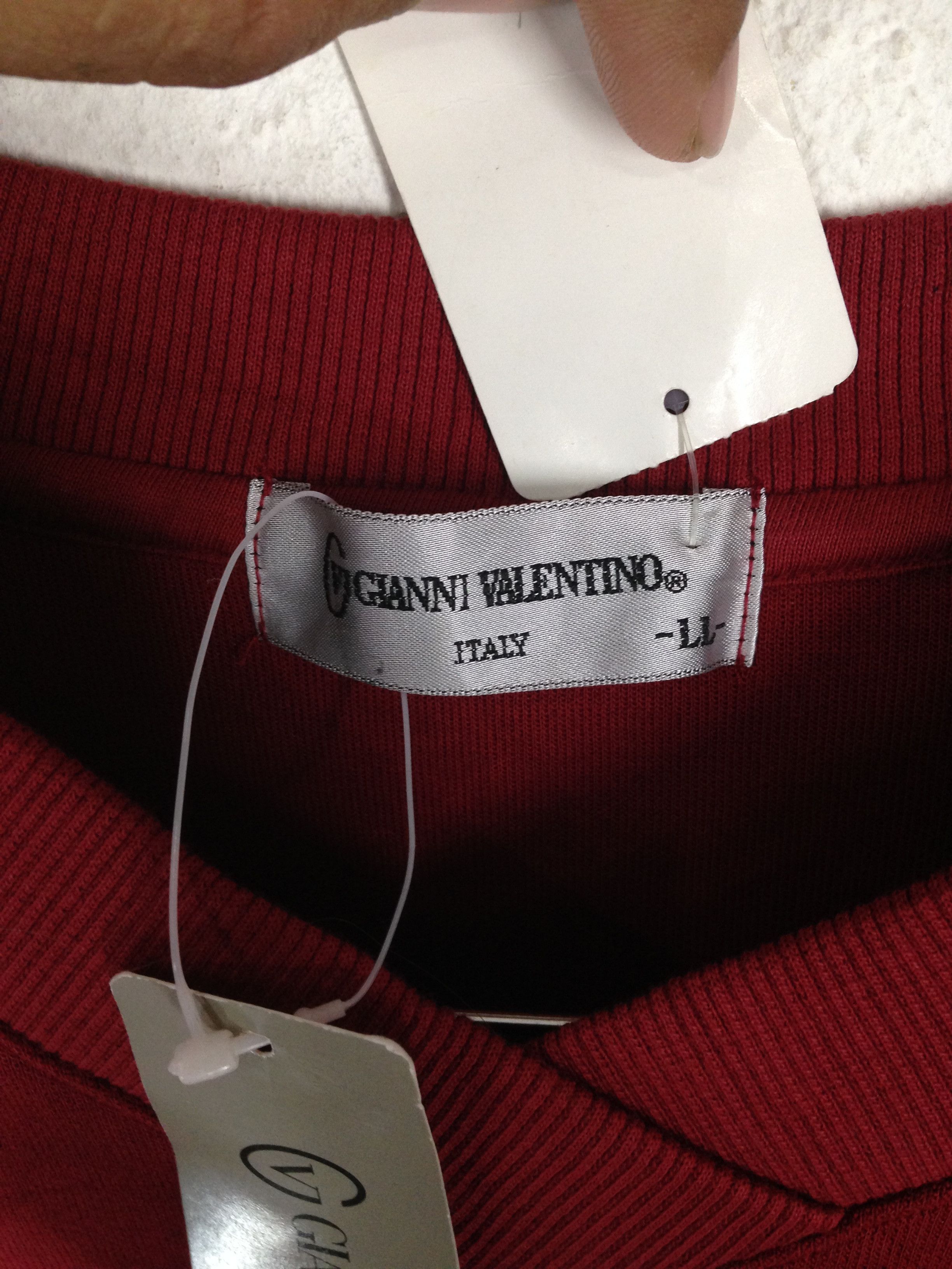 Gianni Valentino × Valentino Vintage Gianni Valentino V-Neck Long Sleeve Shirt Red Size L Size US L / EU 52-54 / 3 - 3 Thumbnail