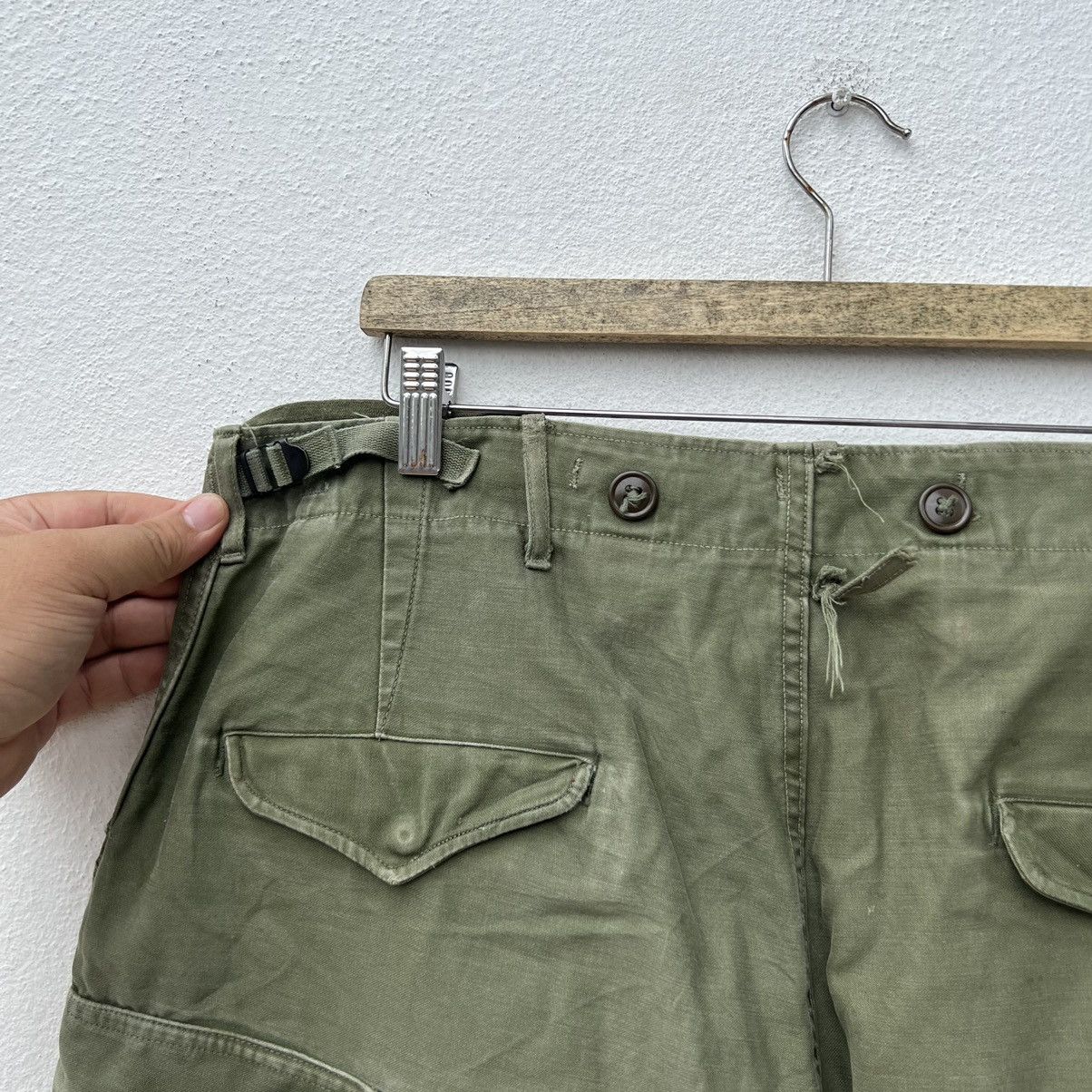 Vintage TRUE VINTAGE 1951 CARGO PANTS MILITARY WEAR MULTI POCKETS Size US 34 / EU 50 - 12 Thumbnail