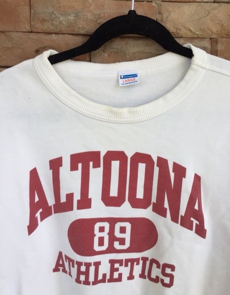 Champion vintage Champion crewneck pullover sweatshirt Size US L / EU 52-54 / 3 - 2 Thumbnail