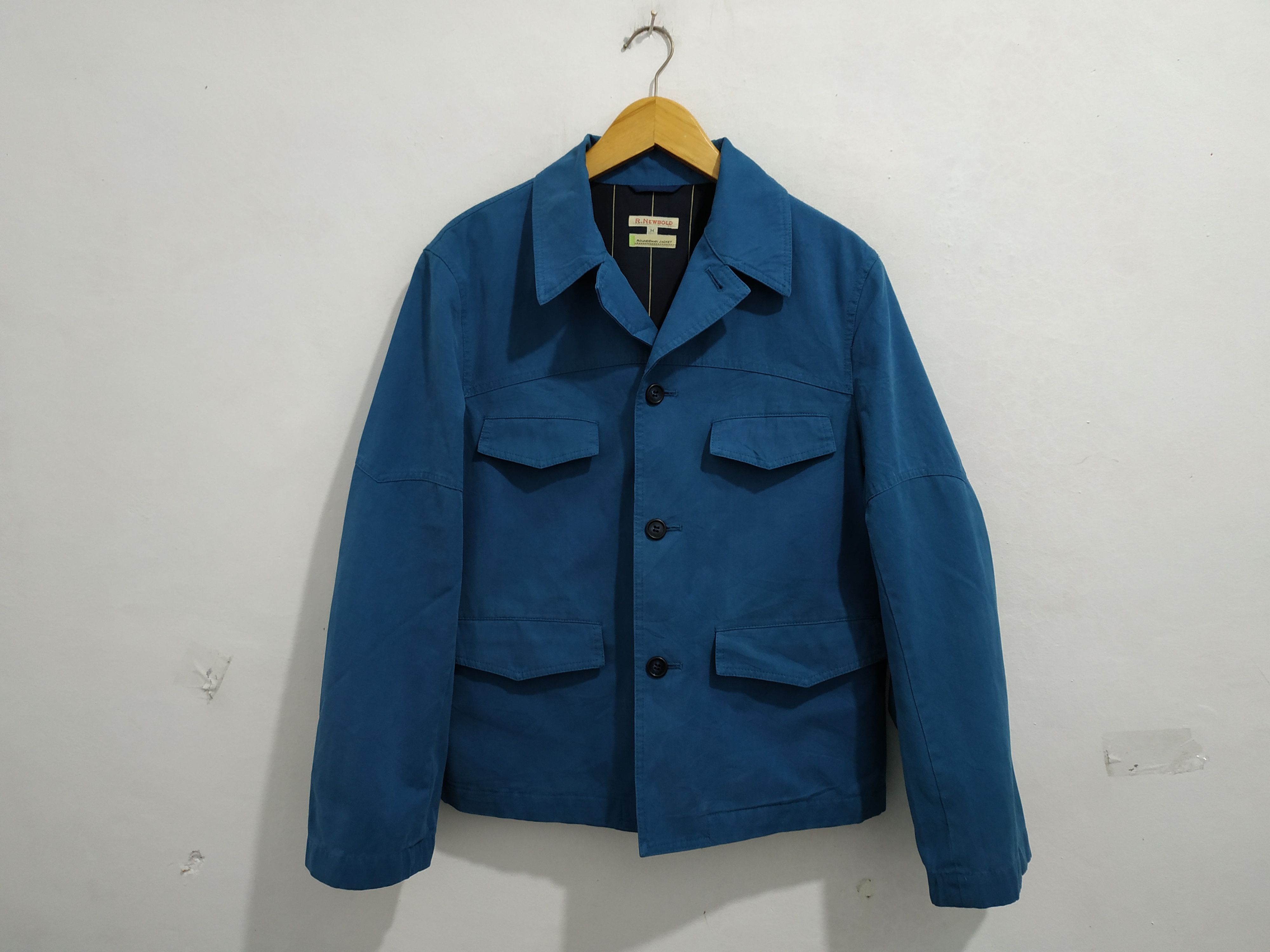 Ships Jet Blue | Grailed