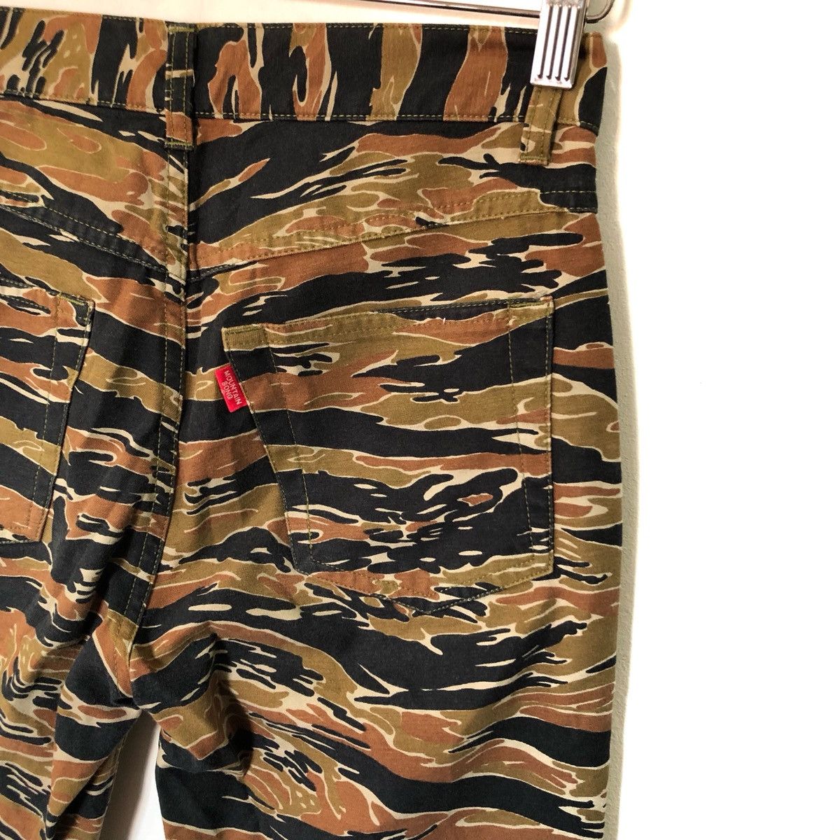 Japanese Brand Tiger Stripes Camo Army Cargo Trousers Pants Size US 27 - 3 Thumbnail