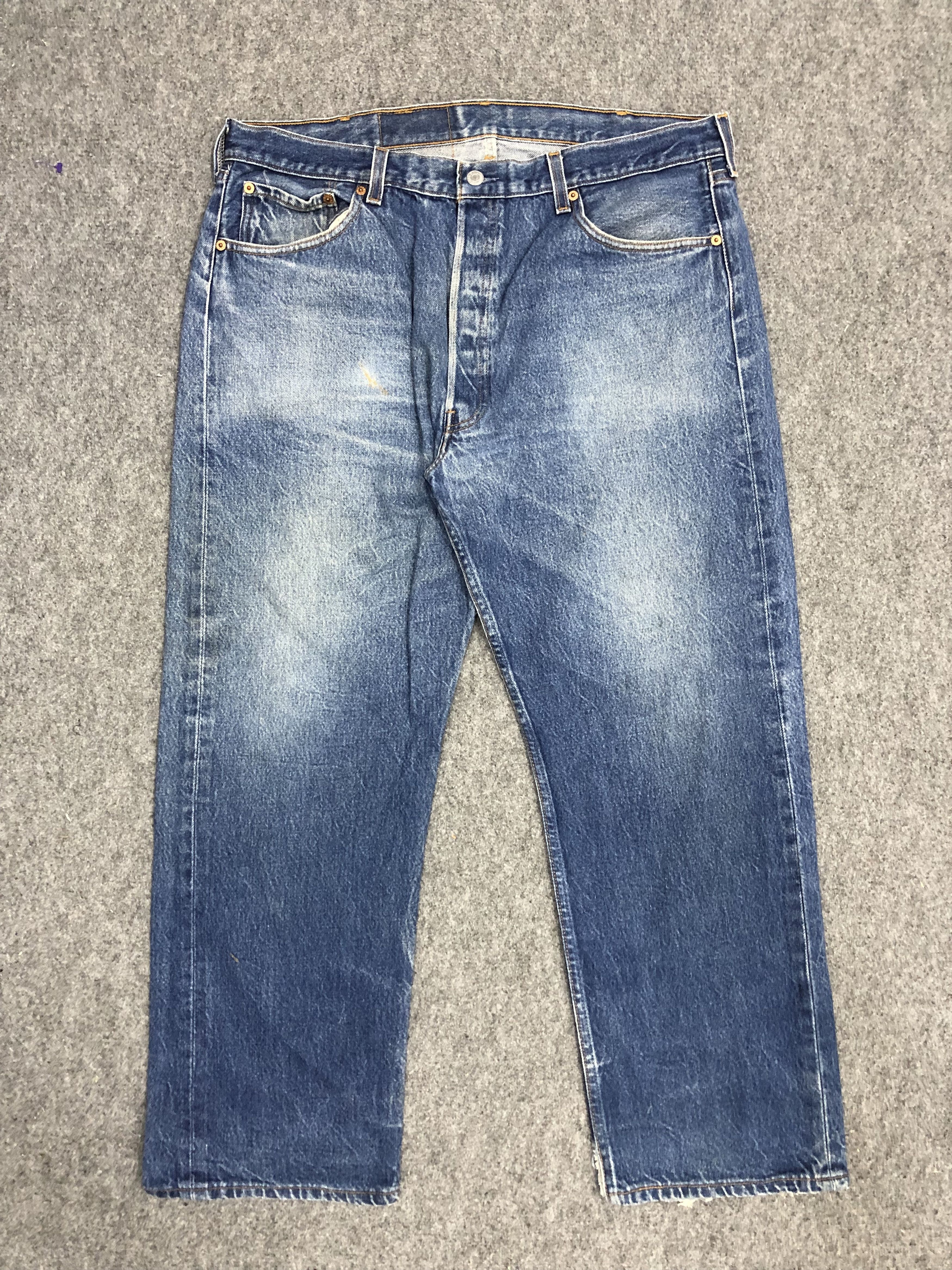Levi's × Vintage Vintage Levis 501 Faded Blue Jeans DP1244 Size US 38 / EU 54 - 1 Thumbnail