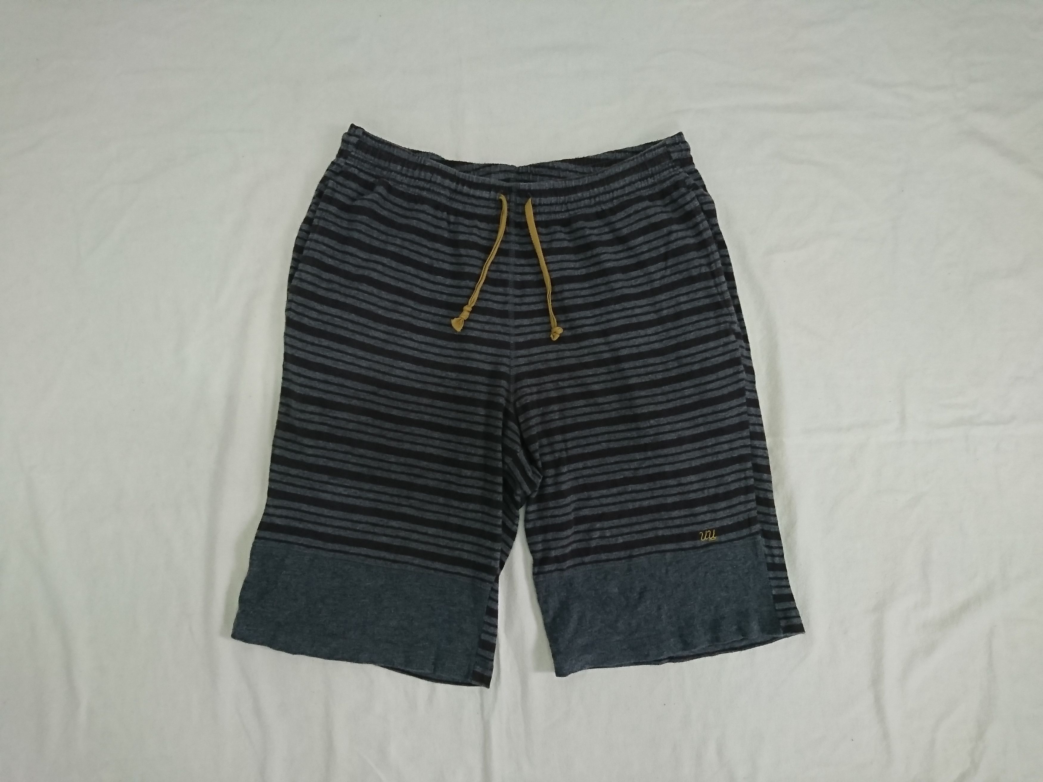 image of Undercover x Uniqlo Shorts in Not Stated, Men's (Size 34)