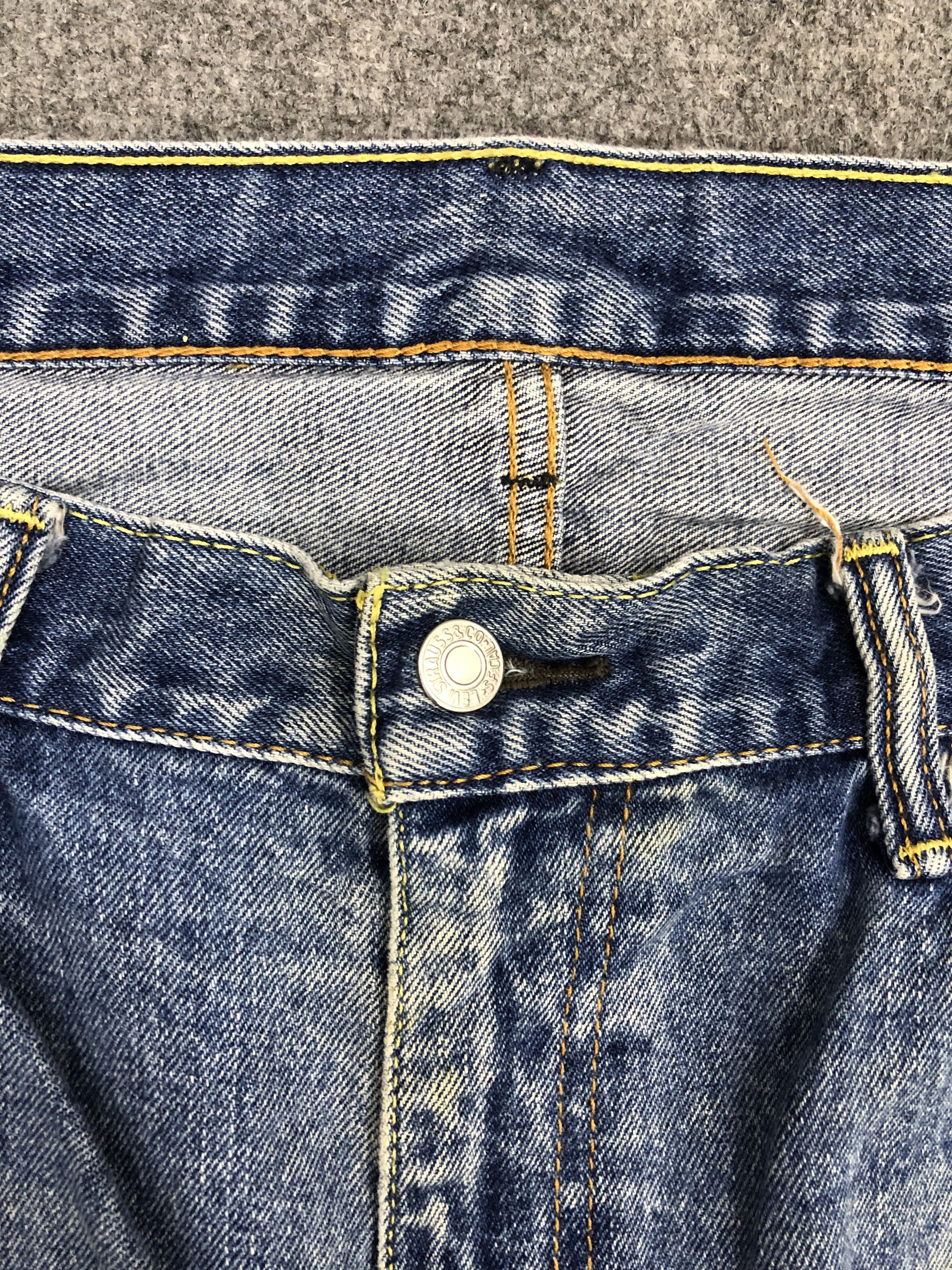 Levi's × Vintage Vintage Levis 550 Faded Blue Jeans Size US 38 / EU 54 - 10 Thumbnail