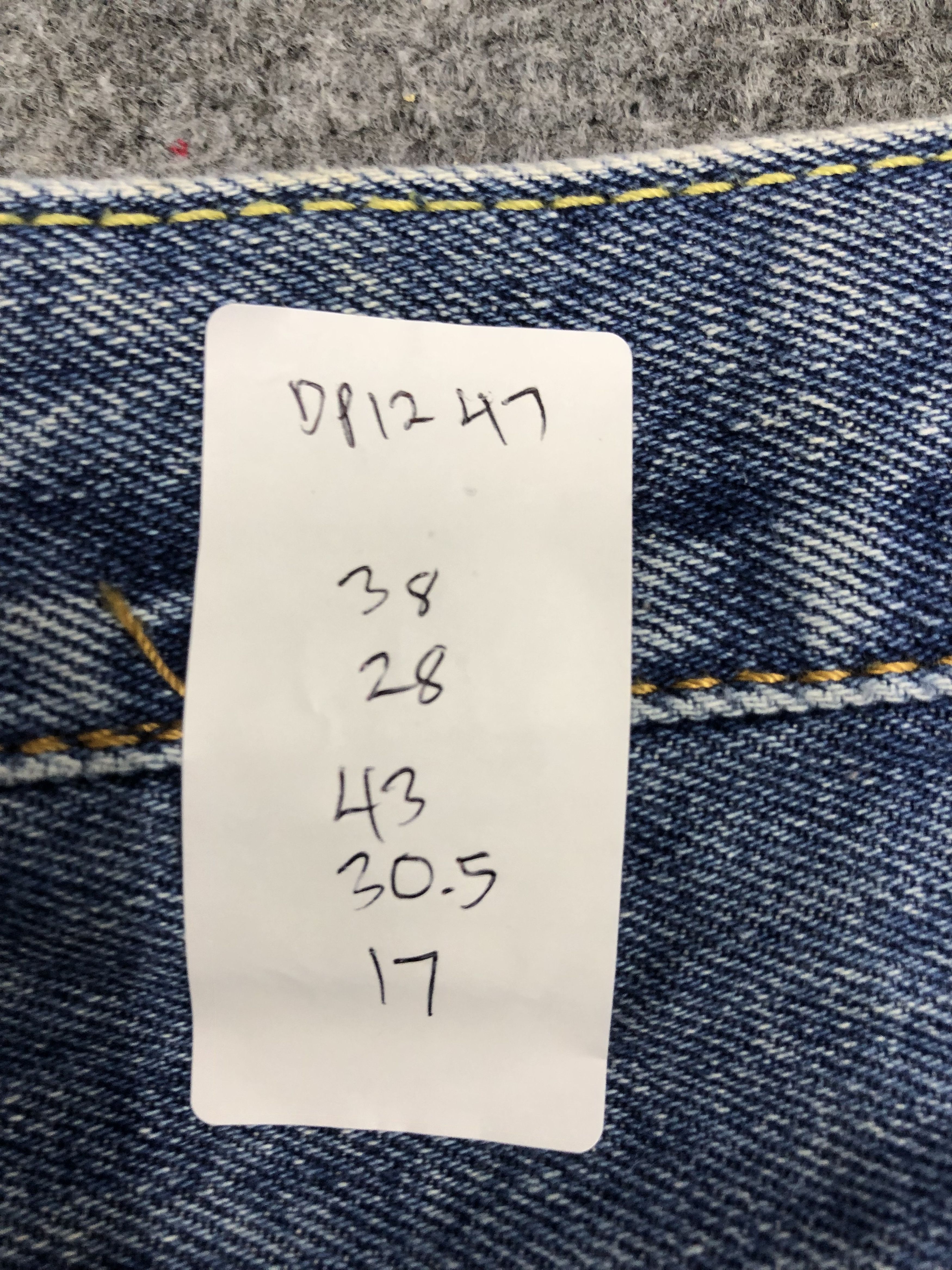 Levi's × Vintage Vintage Levis 550 Faded Blue Jeans Size US 38 / EU 54 - 14 Thumbnail
