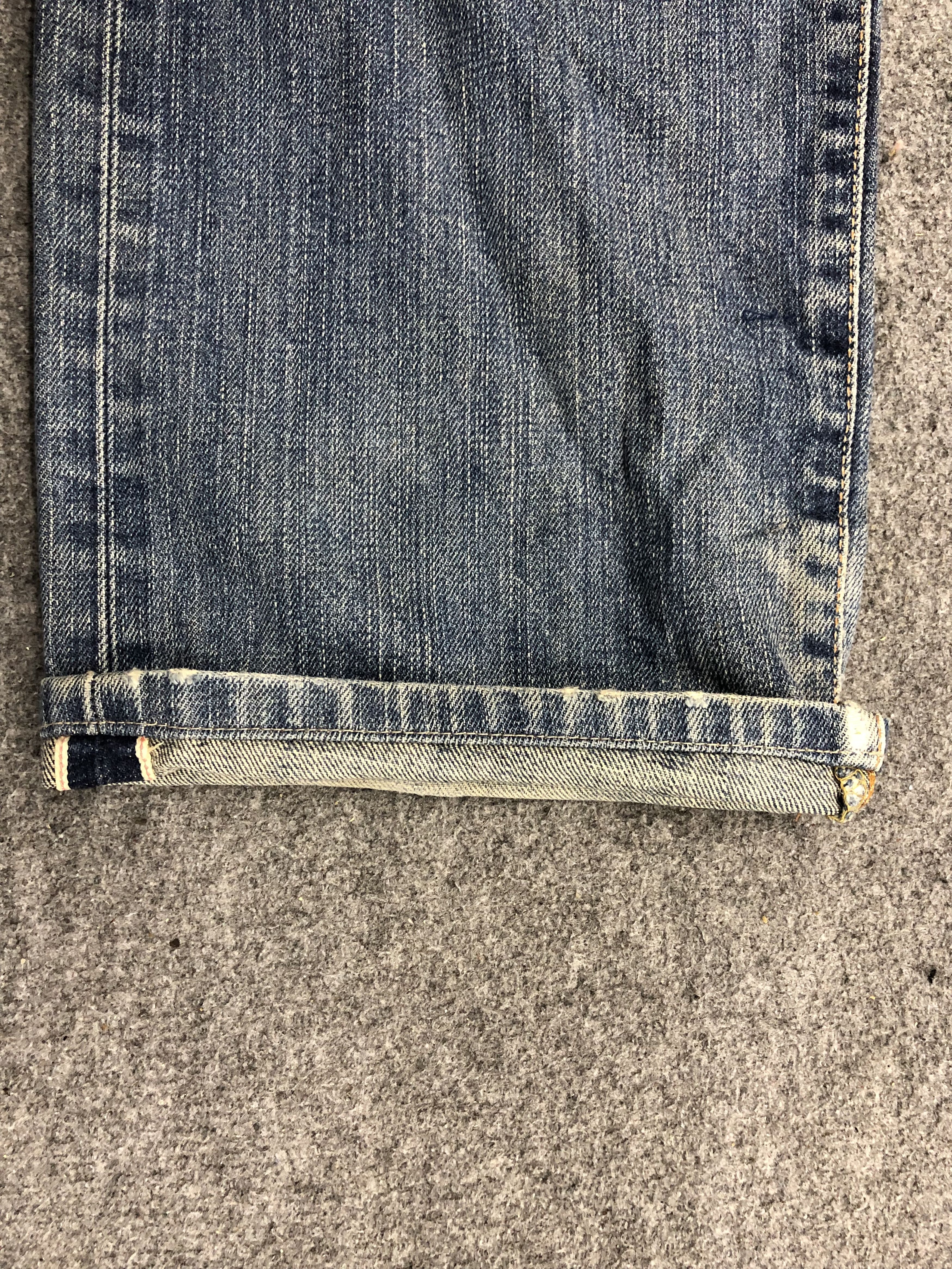 Edwin × Vintage Vintage Distressed Edwin Faded Blue Jeans Size US 35 - 10 Thumbnail