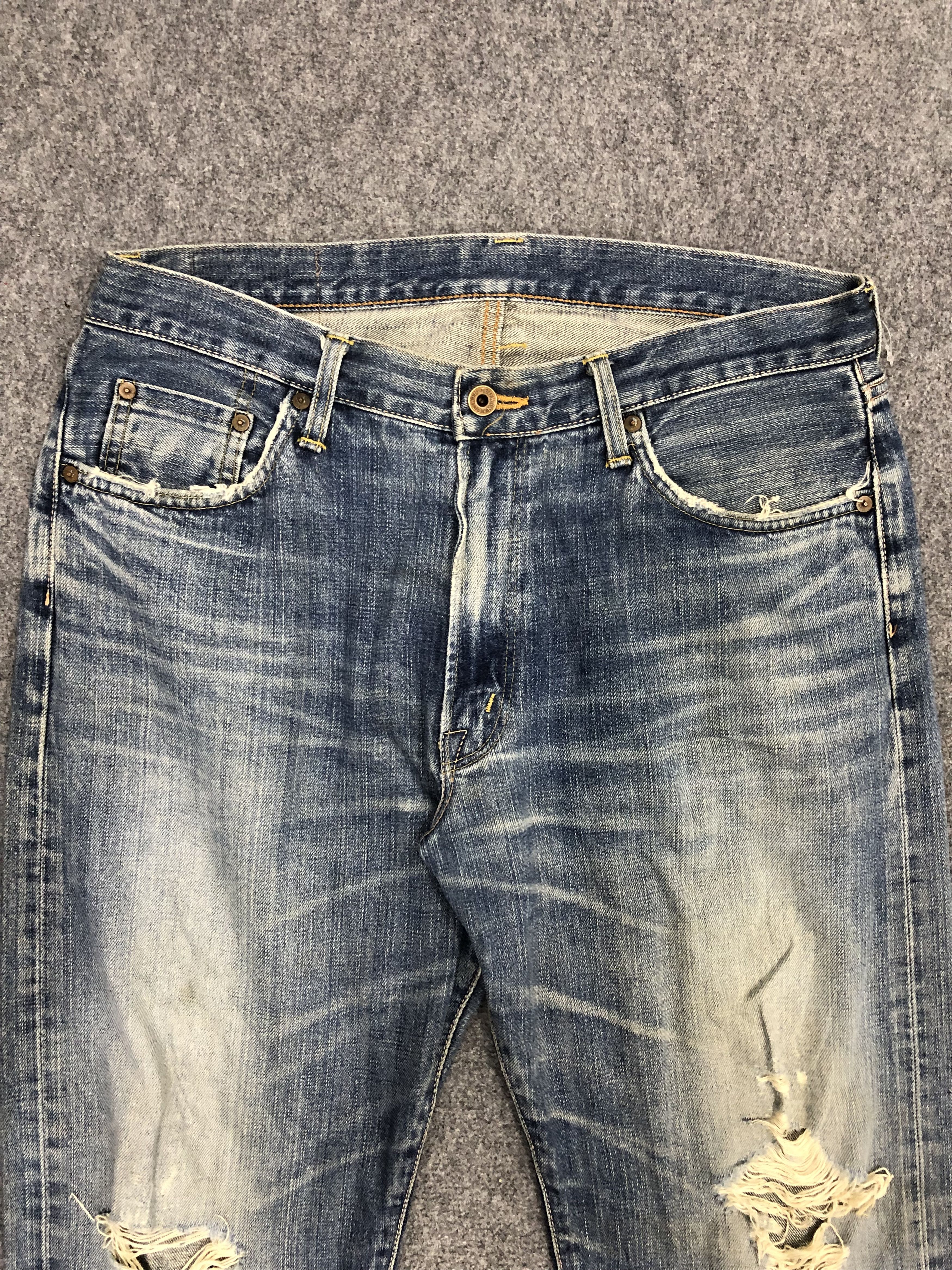 Edwin × Vintage Vintage Distressed Edwin Faded Blue Jeans Size US 35 - 2 Thumbnail