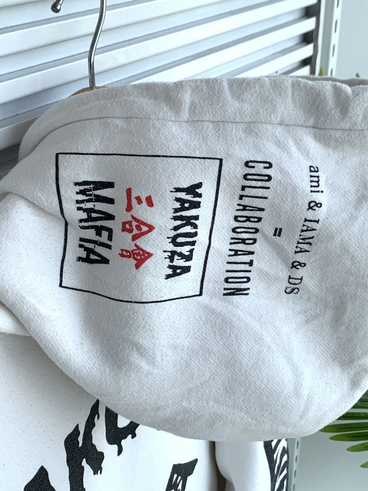 Japanese Brand Yakuza Mafia x Ami Pullover Hoodie Size US M / EU 48-50 / 2 - 7 Thumbnail
