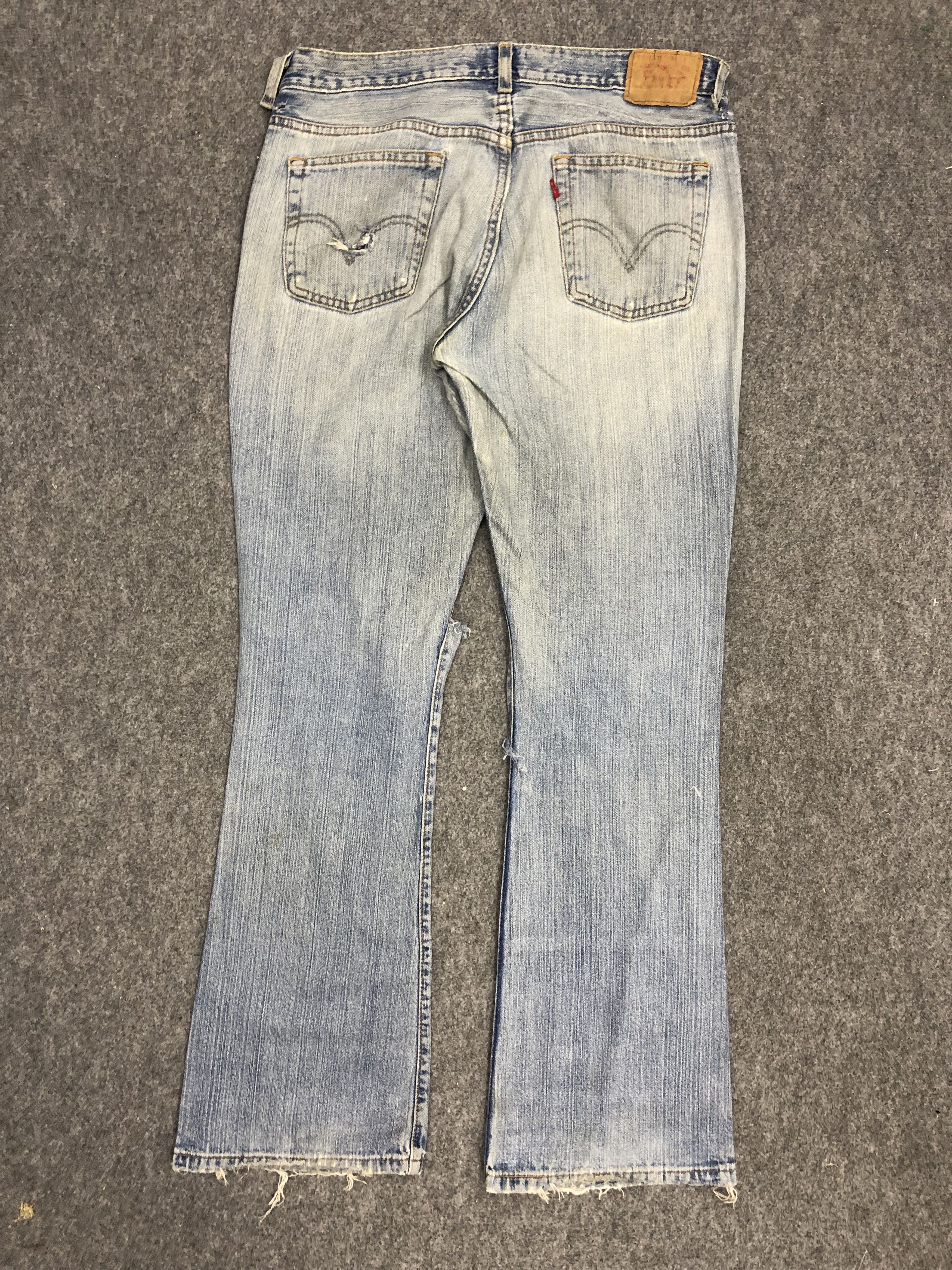 Levi's × Vintage Vintage Distressed Levis 515 Flared Bootcut Jeans Size US 35 - 3 Thumbnail