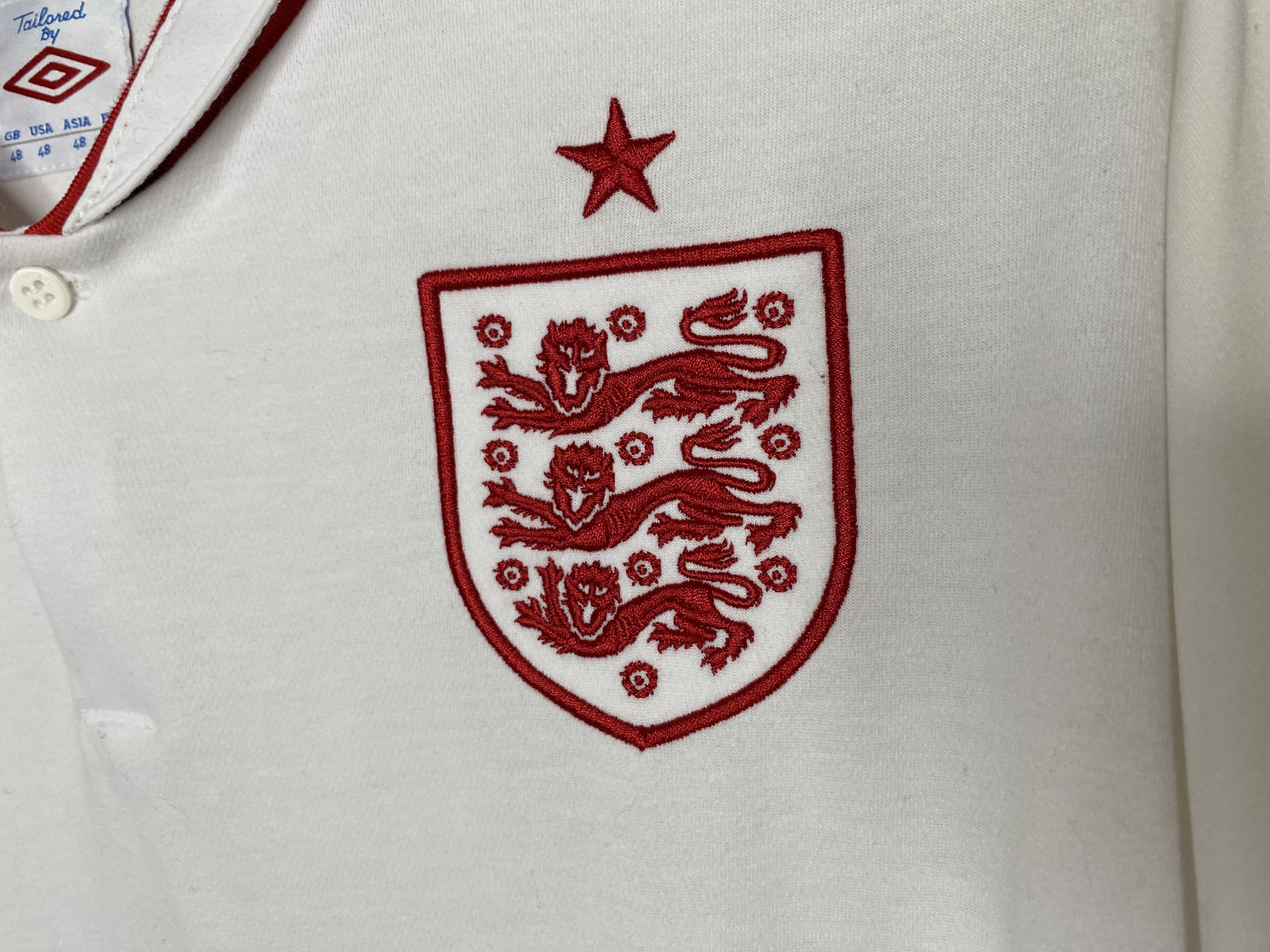 Umbro ENGLAND NATIONAL TEAM 2012 HOME FOOTBALL SHIRT SOCCER JERSEY Size US XL / EU 56 / 4 - 3 Thumbnail