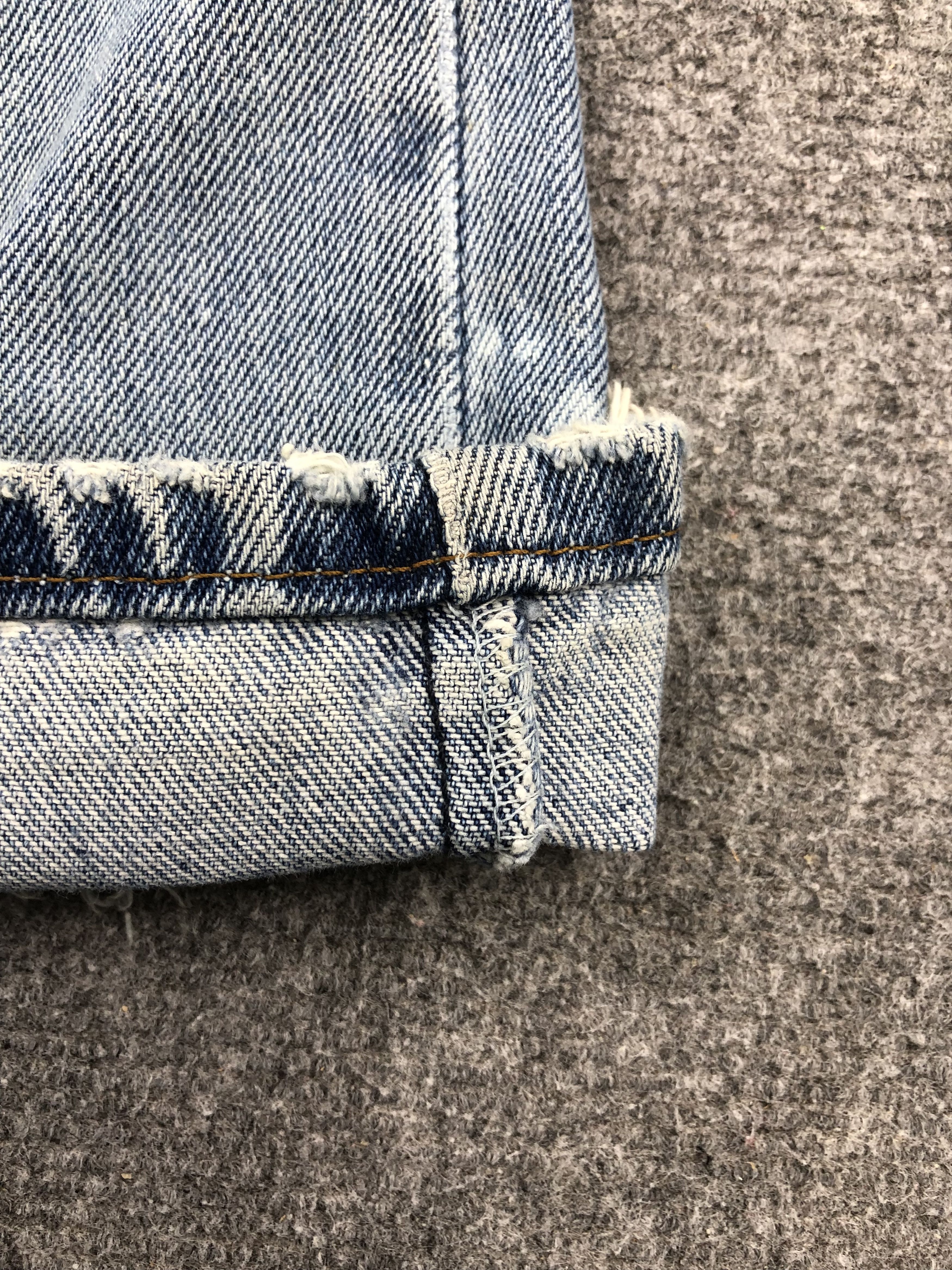Levi's × Vintage Vintage Levis 505 Faded Blue Jeans Size US 31 - 10 Thumbnail
