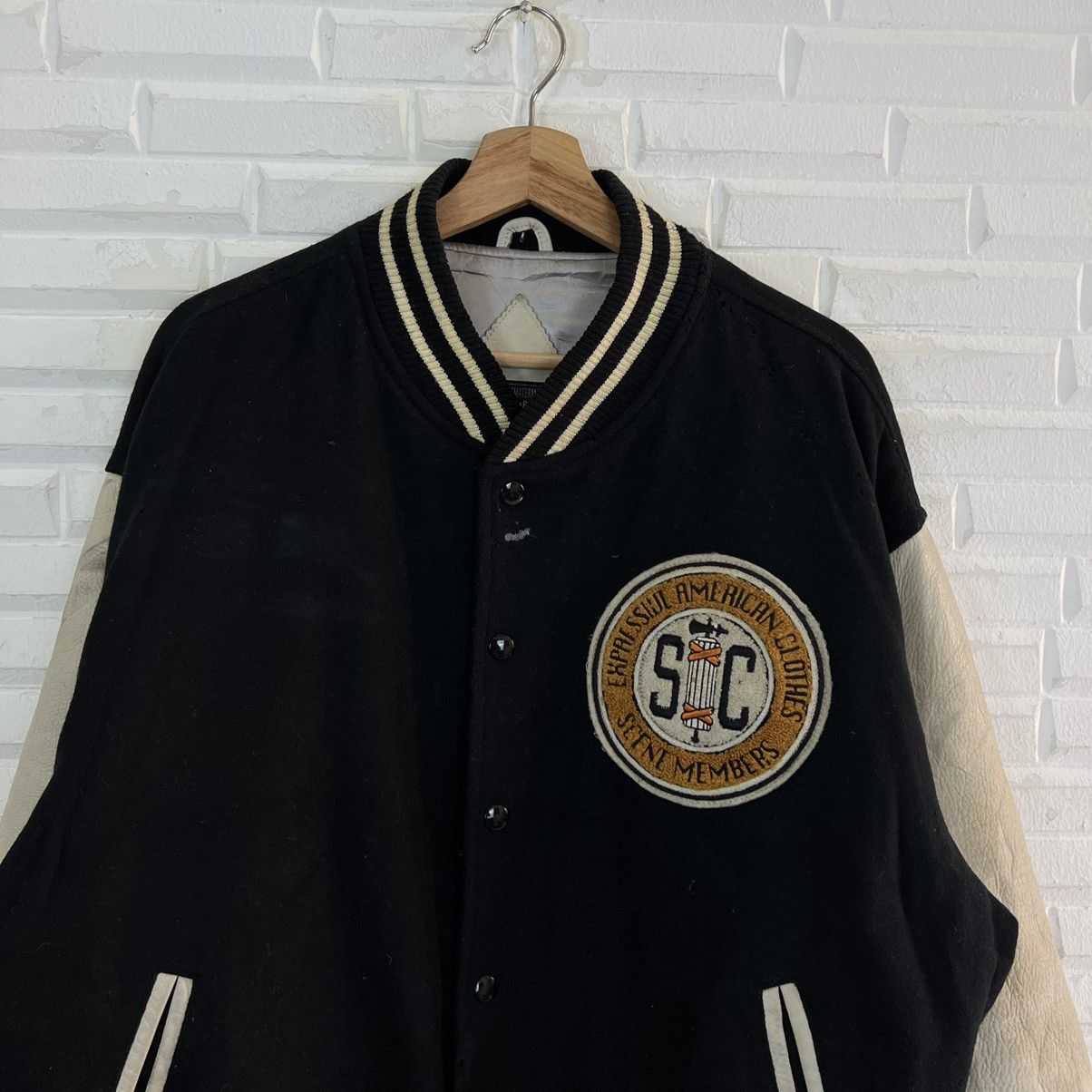 Japanese Brand VARSITY JACKET SCENE VICTORY BIG LOGO LEATHER HANDLING Size US L / EU 52-54 / 3 - 4 Thumbnail