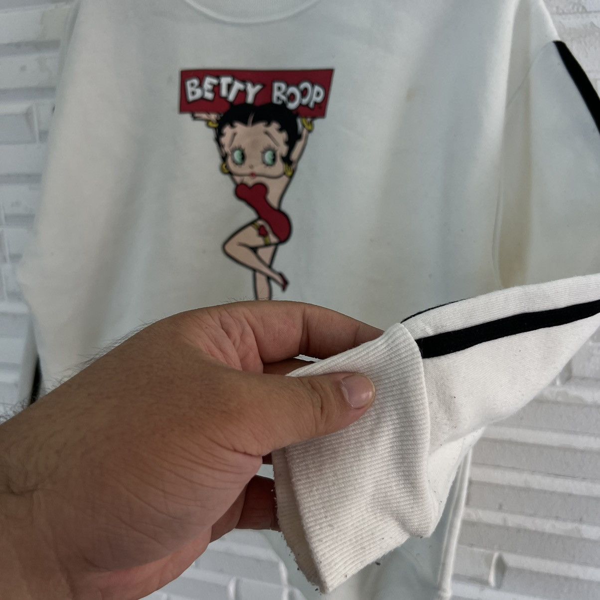 Cartoon Network VINTAGE BETTY BOOP SWEATSHIRT BIG LOGO Size US L / EU 52-54 / 3 - 4 Thumbnail
