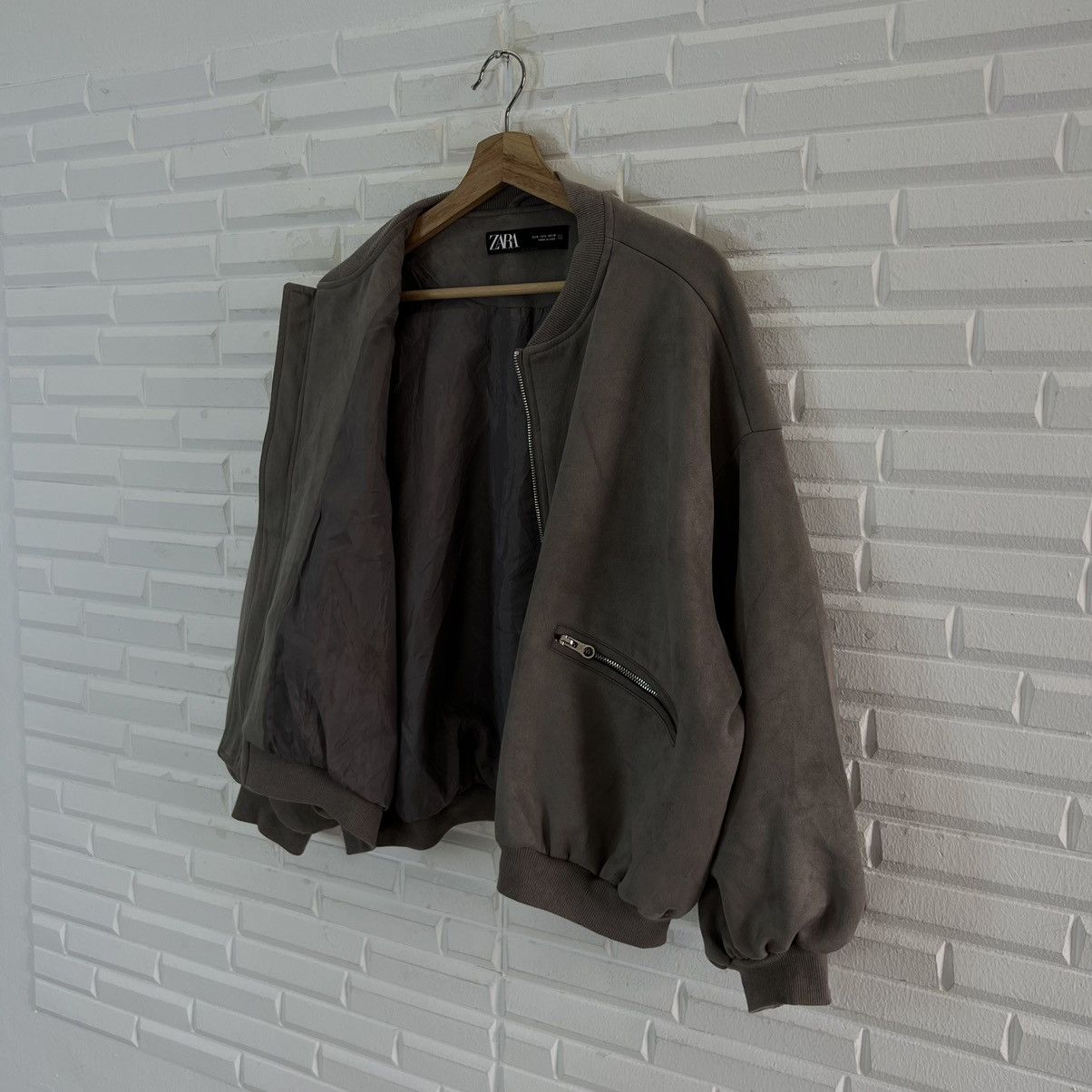 Japanese Brand VINTAGE ZARA BOMBER STYLE JACKET STREET WEAR STYLE Size US L / EU 52-54 / 3 - 11 Thumbnail