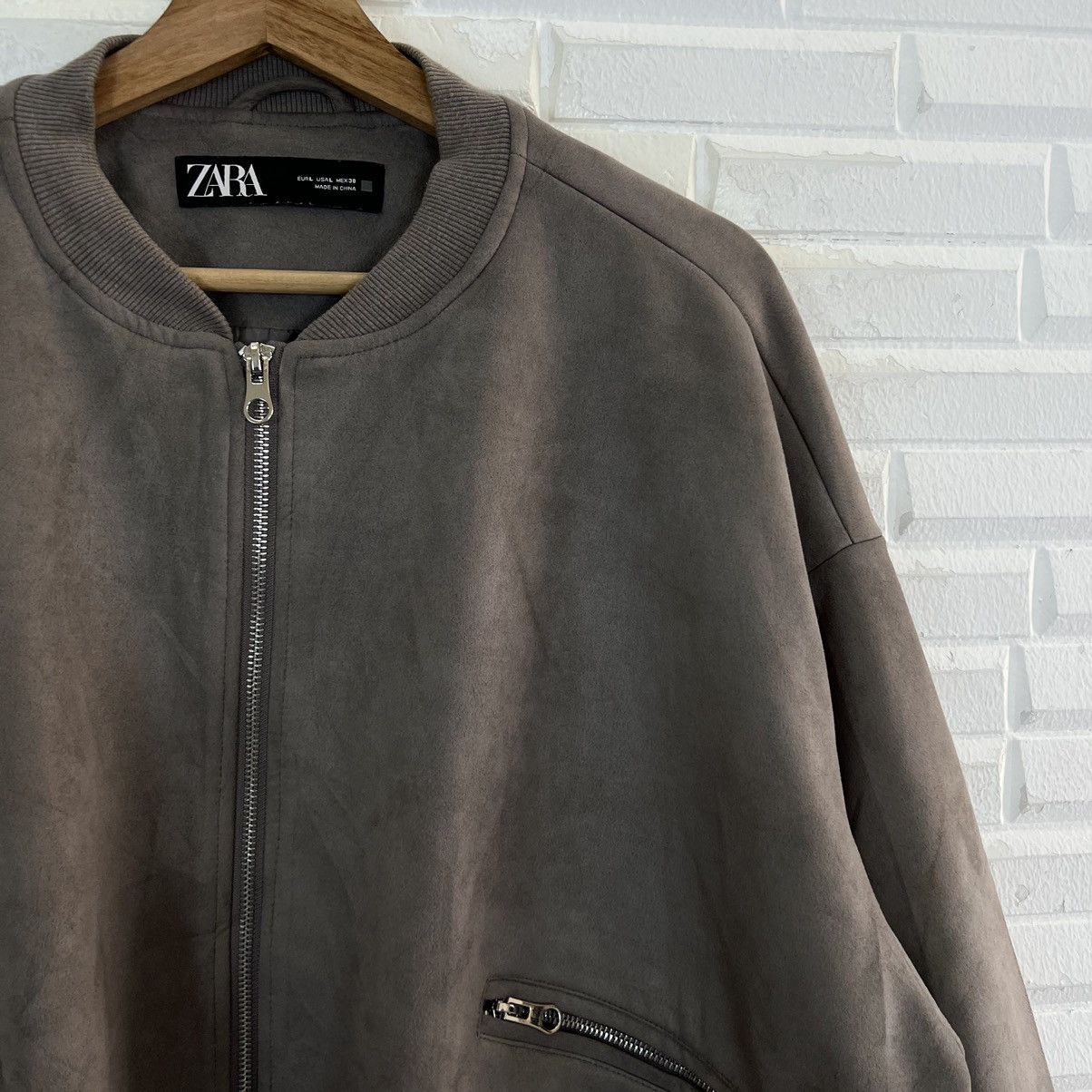 Japanese Brand VINTAGE ZARA BOMBER STYLE JACKET STREET WEAR STYLE Size US L / EU 52-54 / 3 - 5 Thumbnail