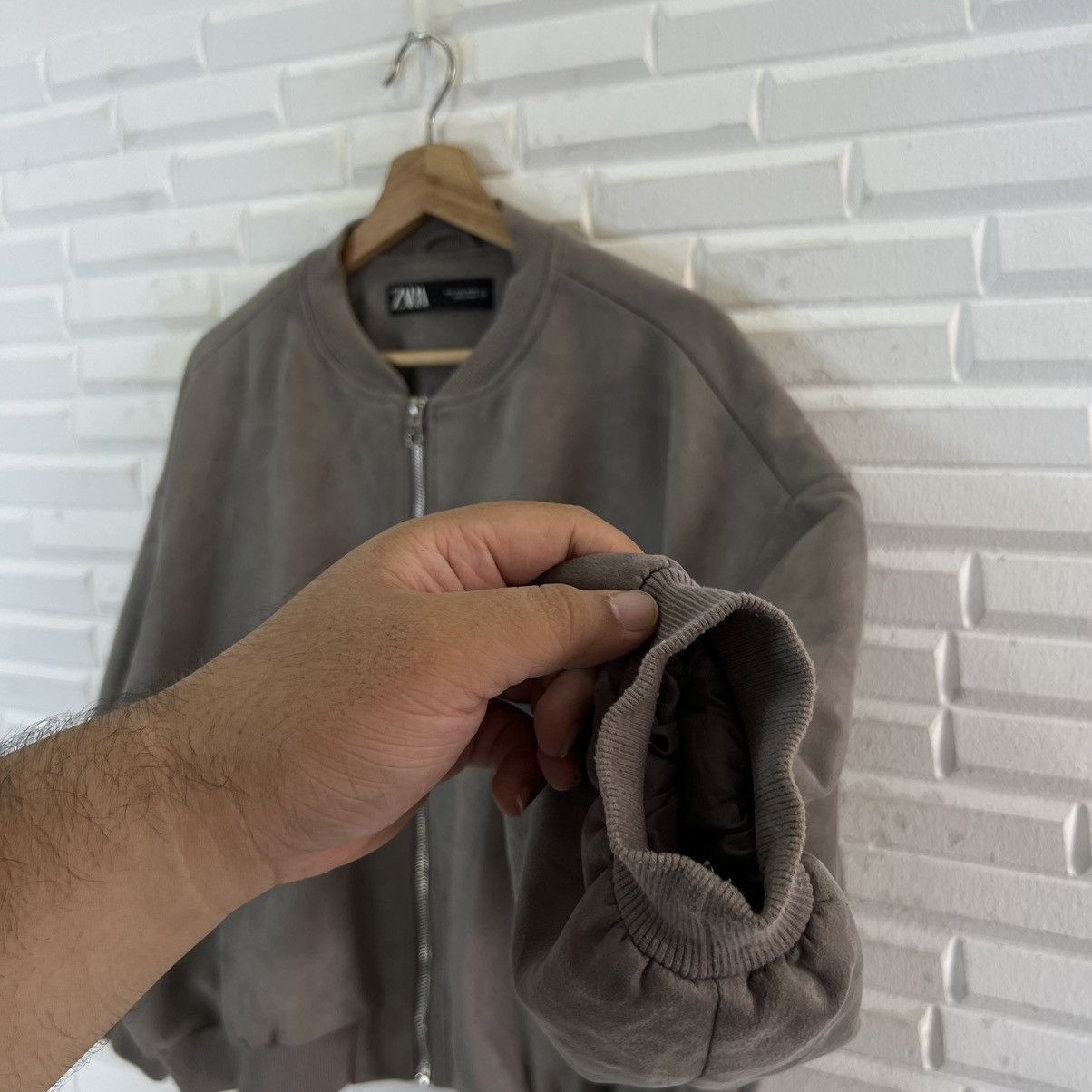 Japanese Brand VINTAGE ZARA BOMBER STYLE JACKET STREET WEAR STYLE Size US L / EU 52-54 / 3 - 7 Thumbnail